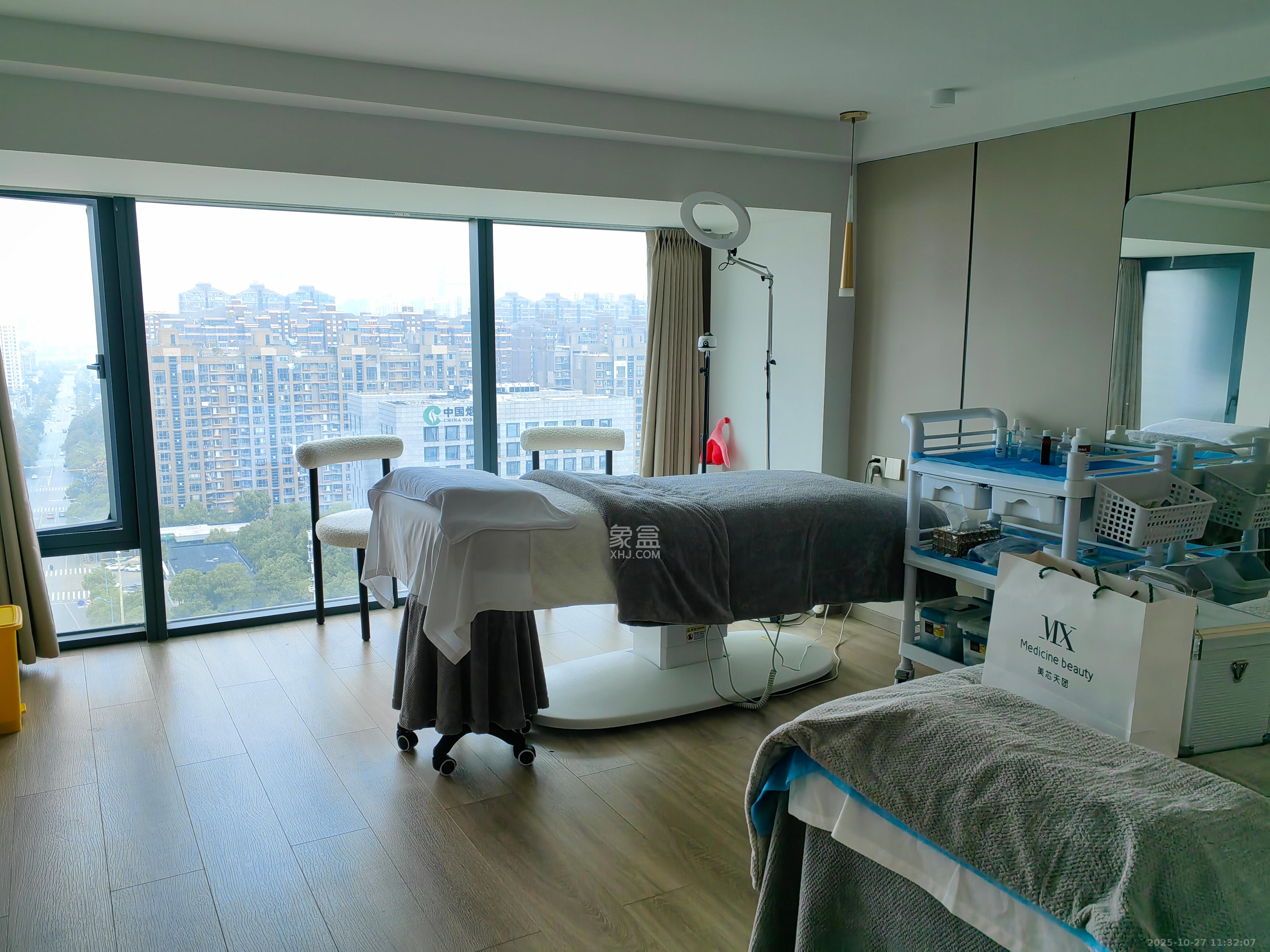 京武浪琴山三期(京武中心)  1室1厅1卫    3800.0元/月 京武浪琴山三期(京武中心)  1室1厅1卫    3800.0元/月室内图