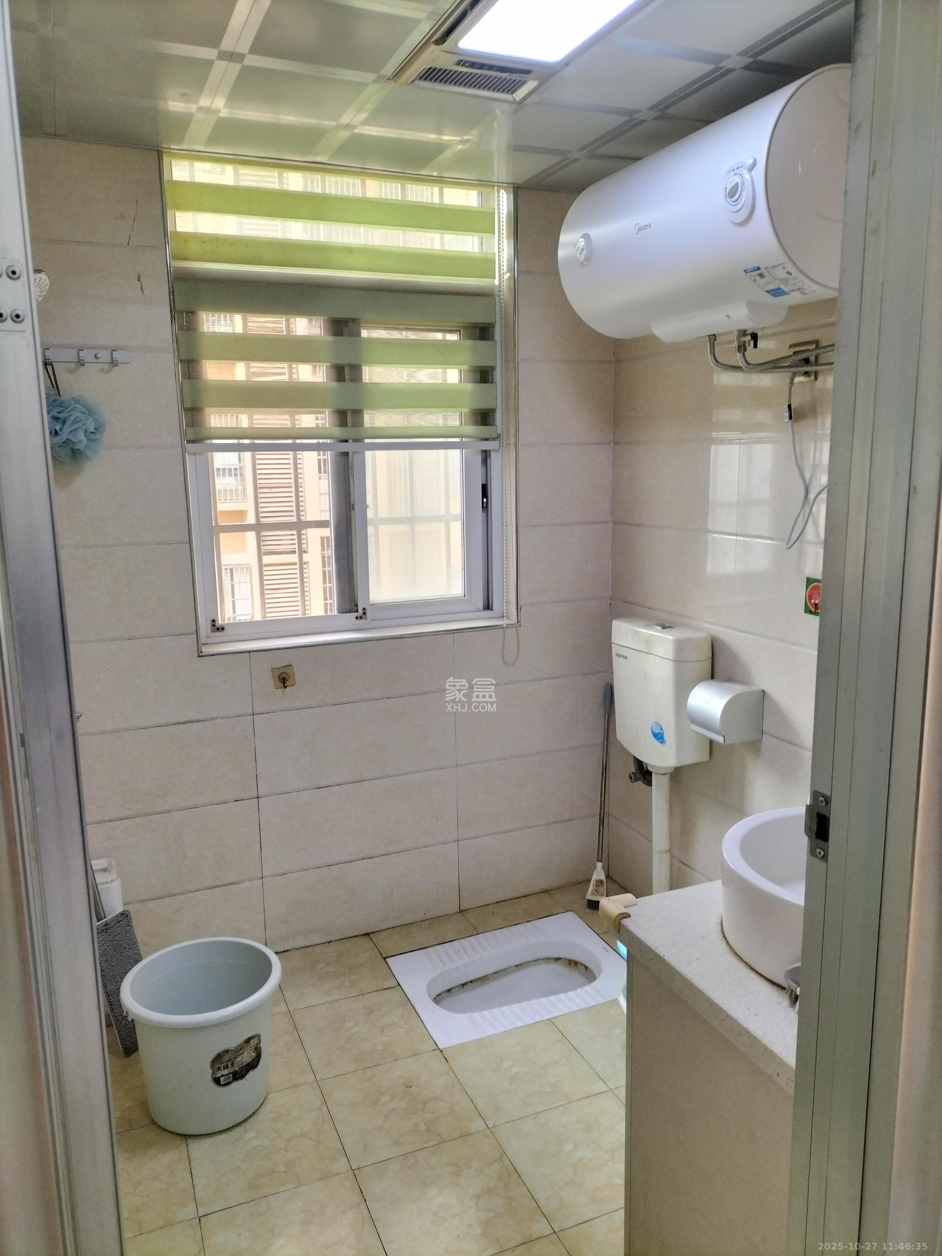 家和苑(原梅溪湖保障性住房一期)  2室2厅1卫    1800.0元/月 家和苑(原梅溪湖保障性住房一期)  2室2厅1卫    1800.0元/月室内图