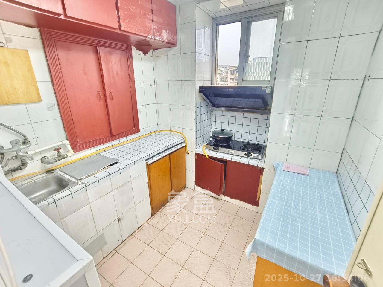 蒋家垅社区  2室1厅1卫    1300.0元/月 蒋家垅社区  2室1厅1卫    1300.0元/月室内图