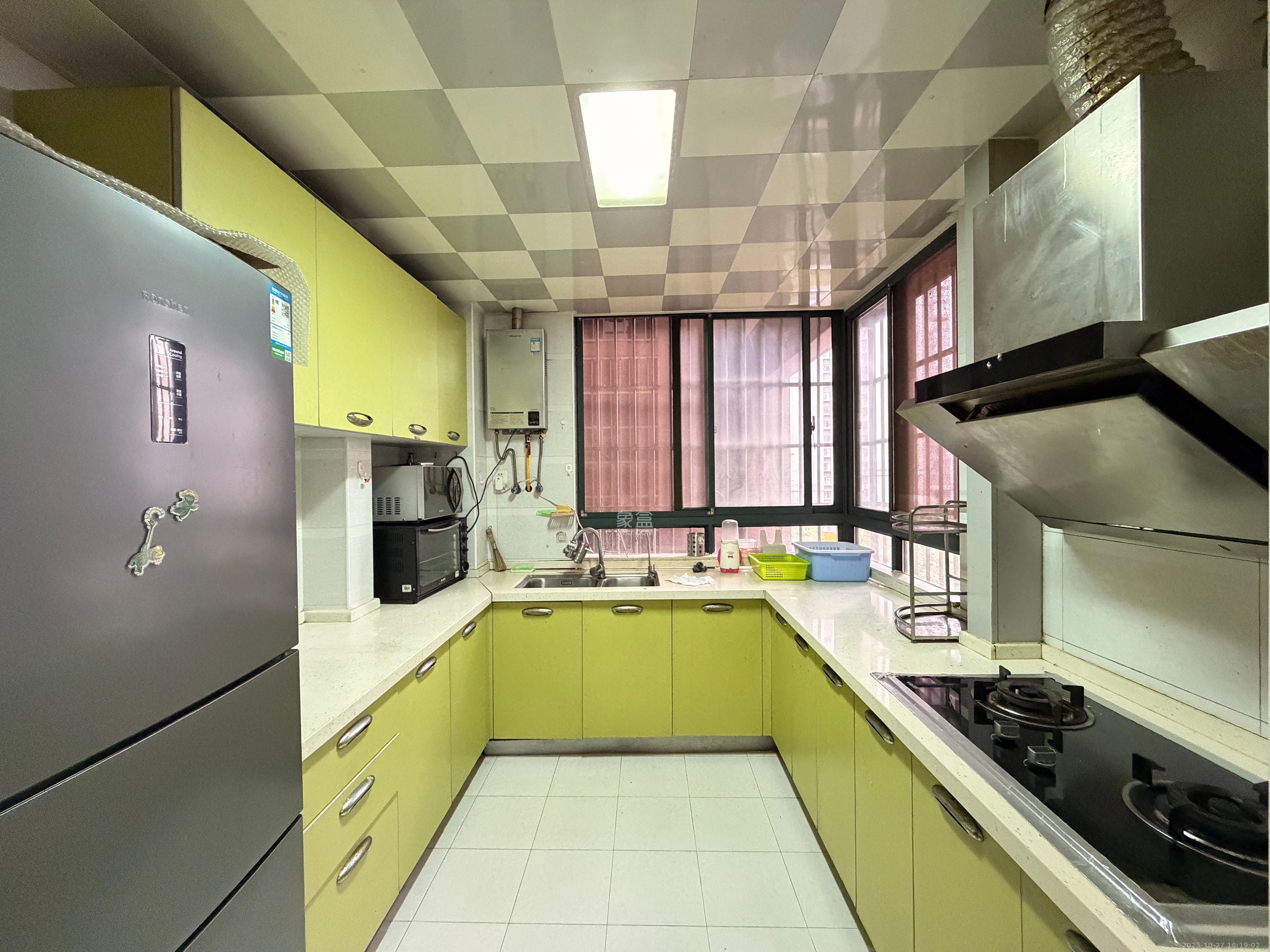 筑梦佳园 3室2厅2卫 1700.0元/月 筑梦佳园 3室2厅2卫 1700.0元/月室内图