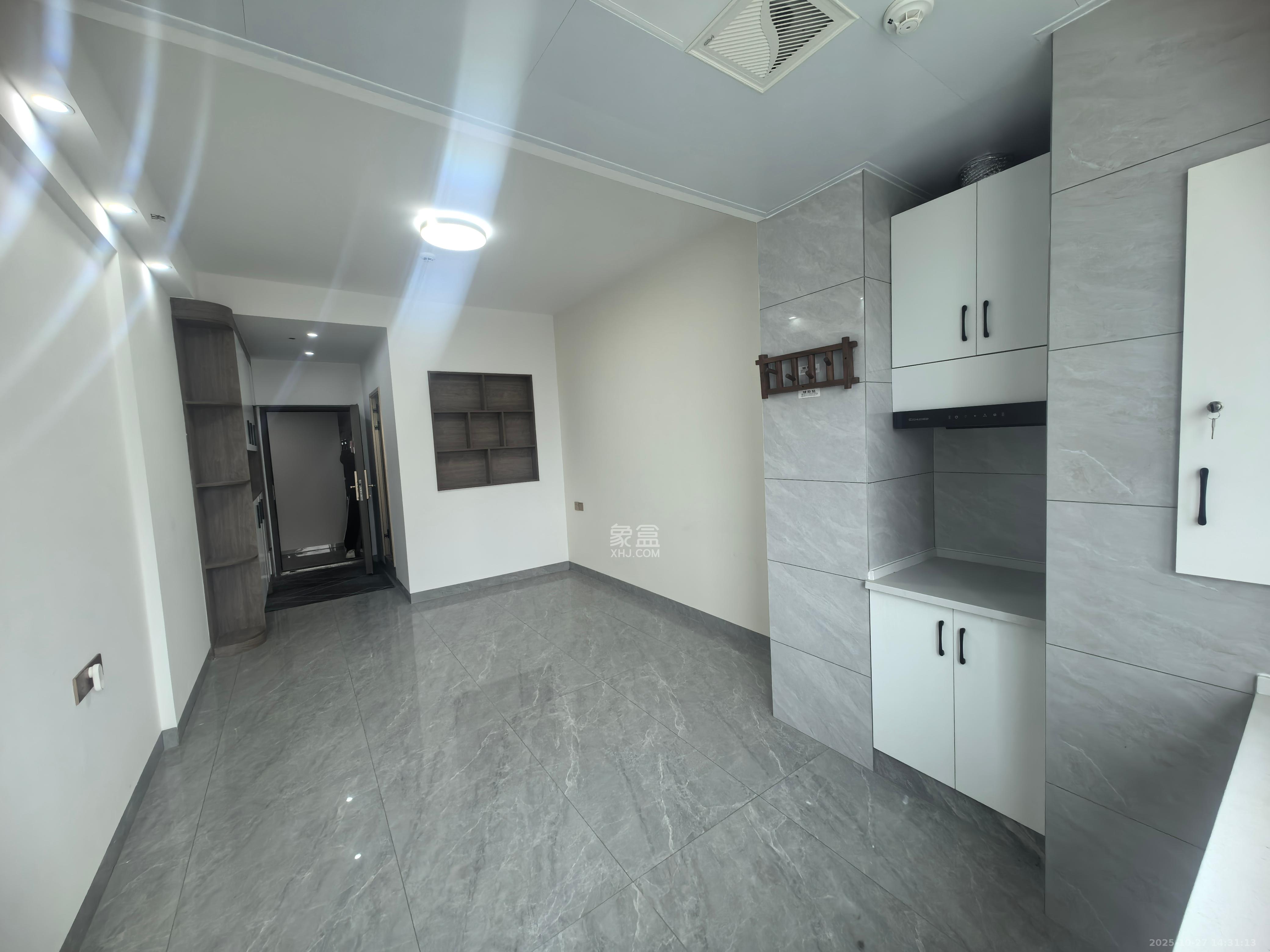 卓越伊景寓  1室0厅0卫    1800.0元/月室内图