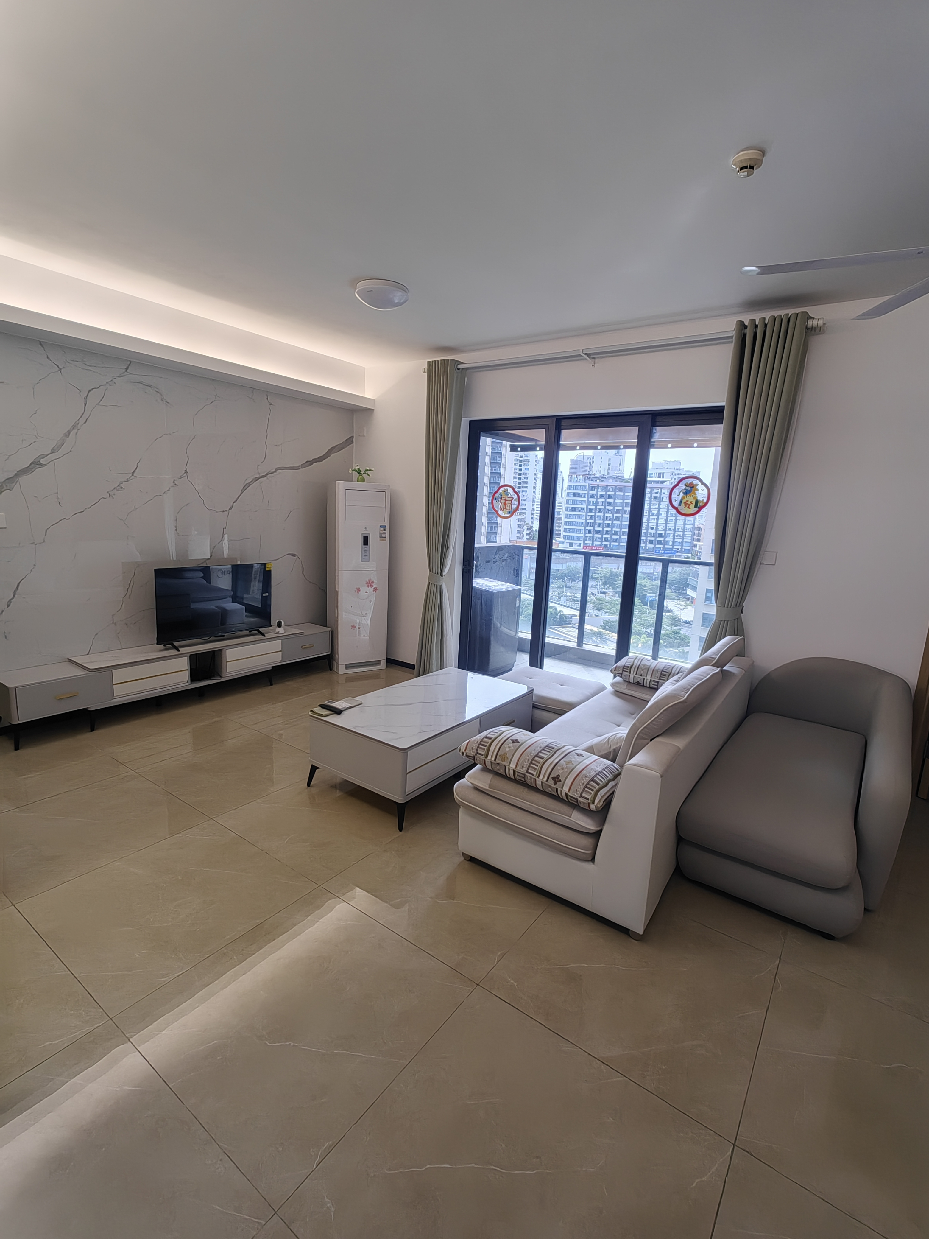 华润中心二期东悦府  2室1厅1卫    4000.0元/月