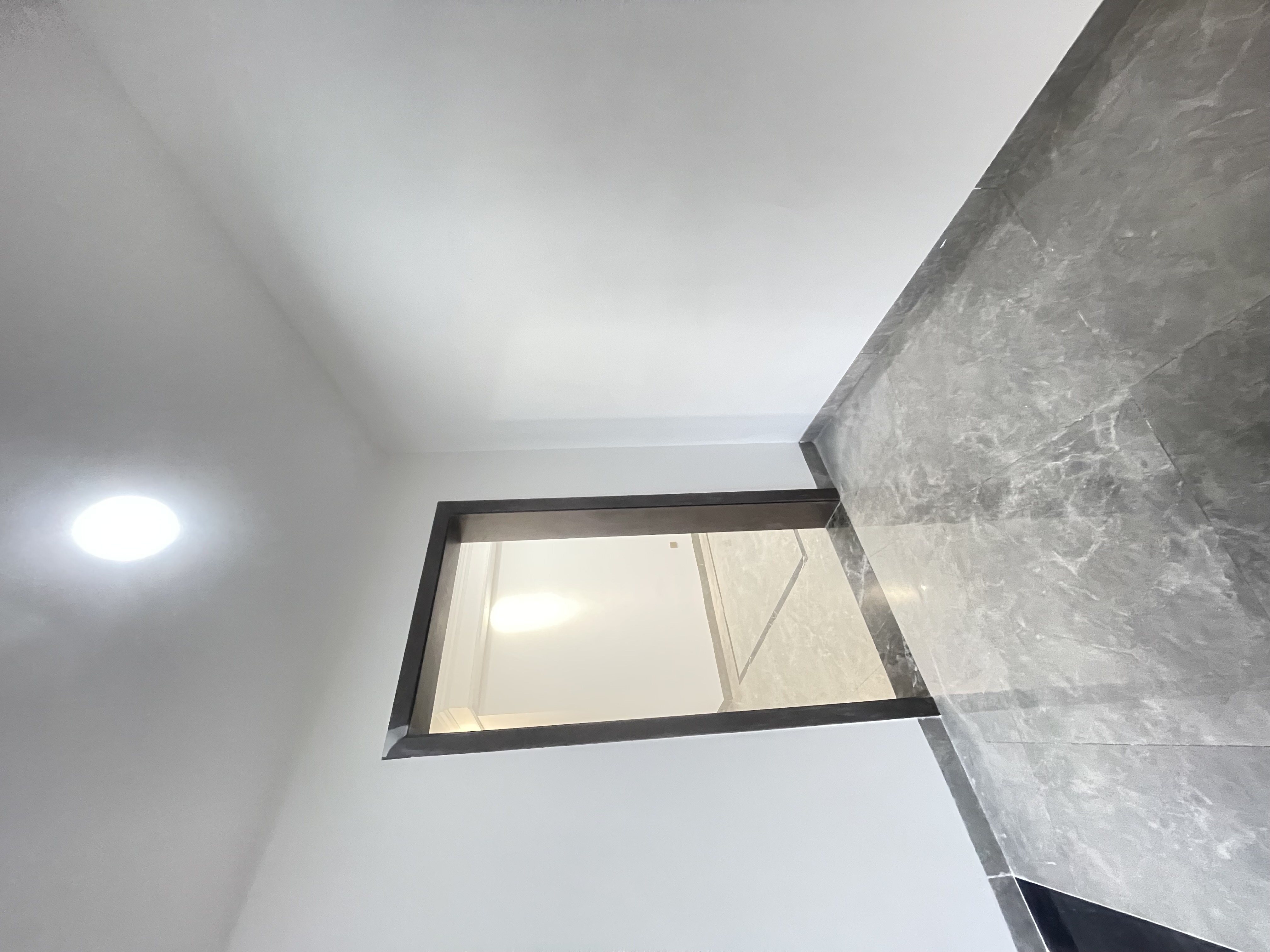 天街华府（海南新天地）  4室2厅2卫    3800.0元/月室内图