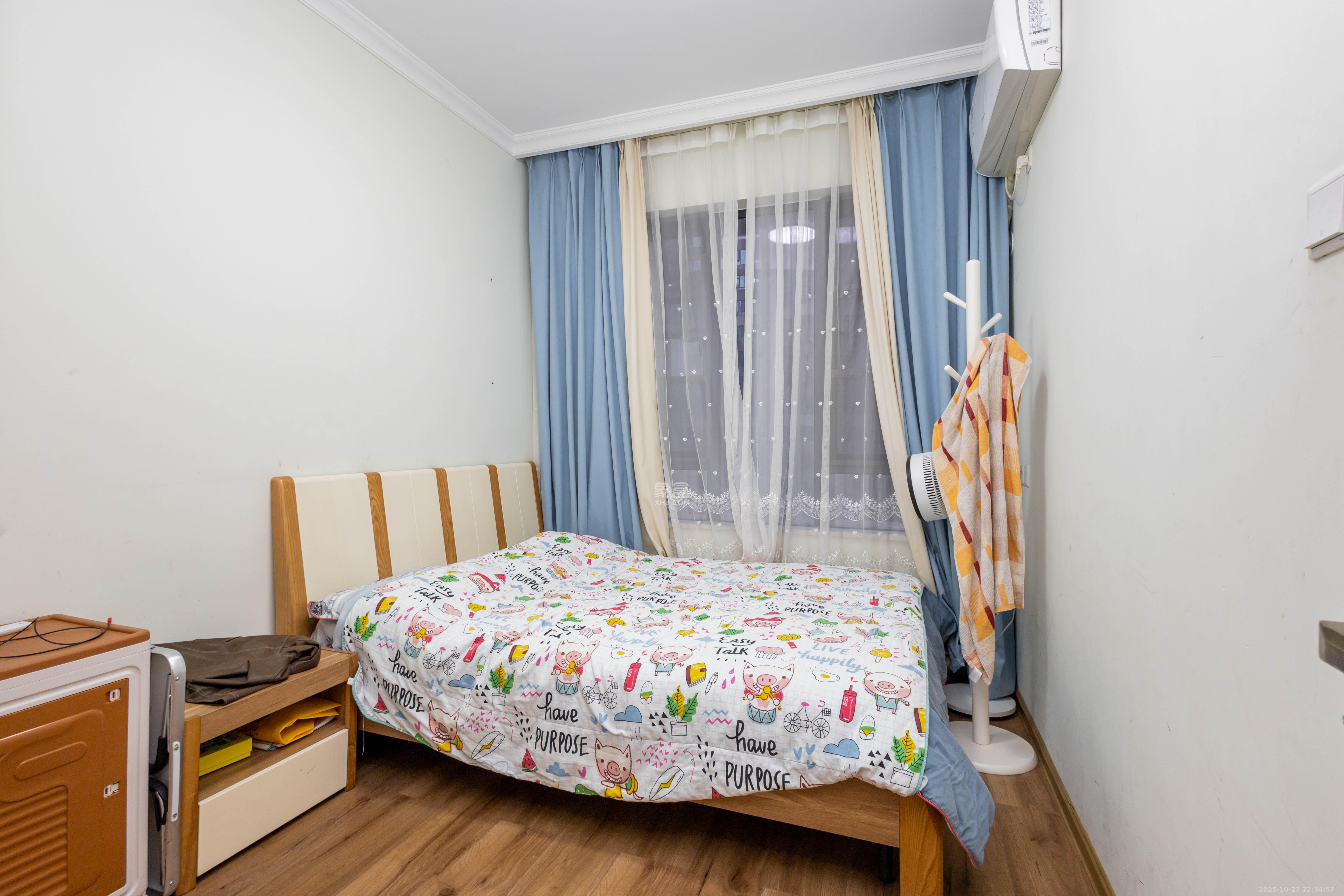 长房东云台 4室2厅2卫 118.0万 长房东云台 4室2厅2卫 118.0万卧室