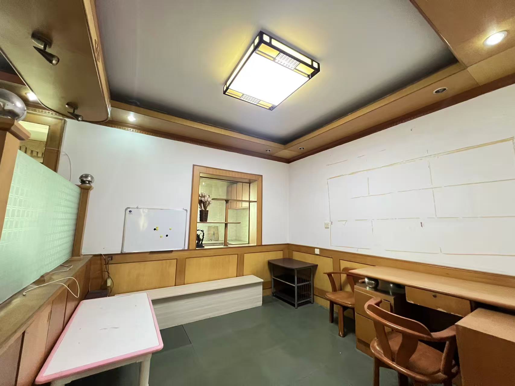 茂林村散盘  4室2厅2卫    28.8万卧室