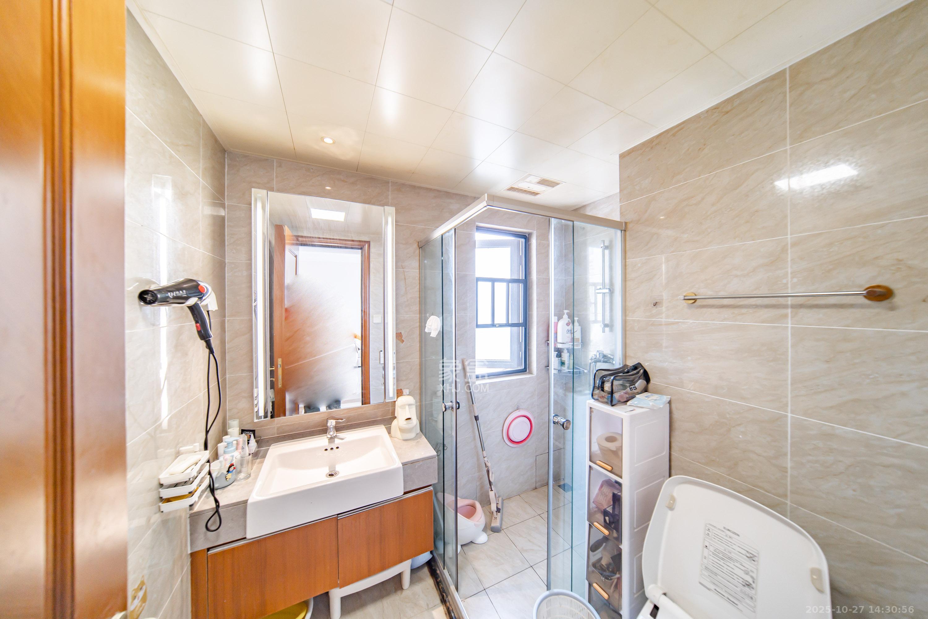 恒大文化旅游城A区  2室1厅1卫    60.0万 恒大文化旅游城A区  2室1厅1卫    60.0万卫生间