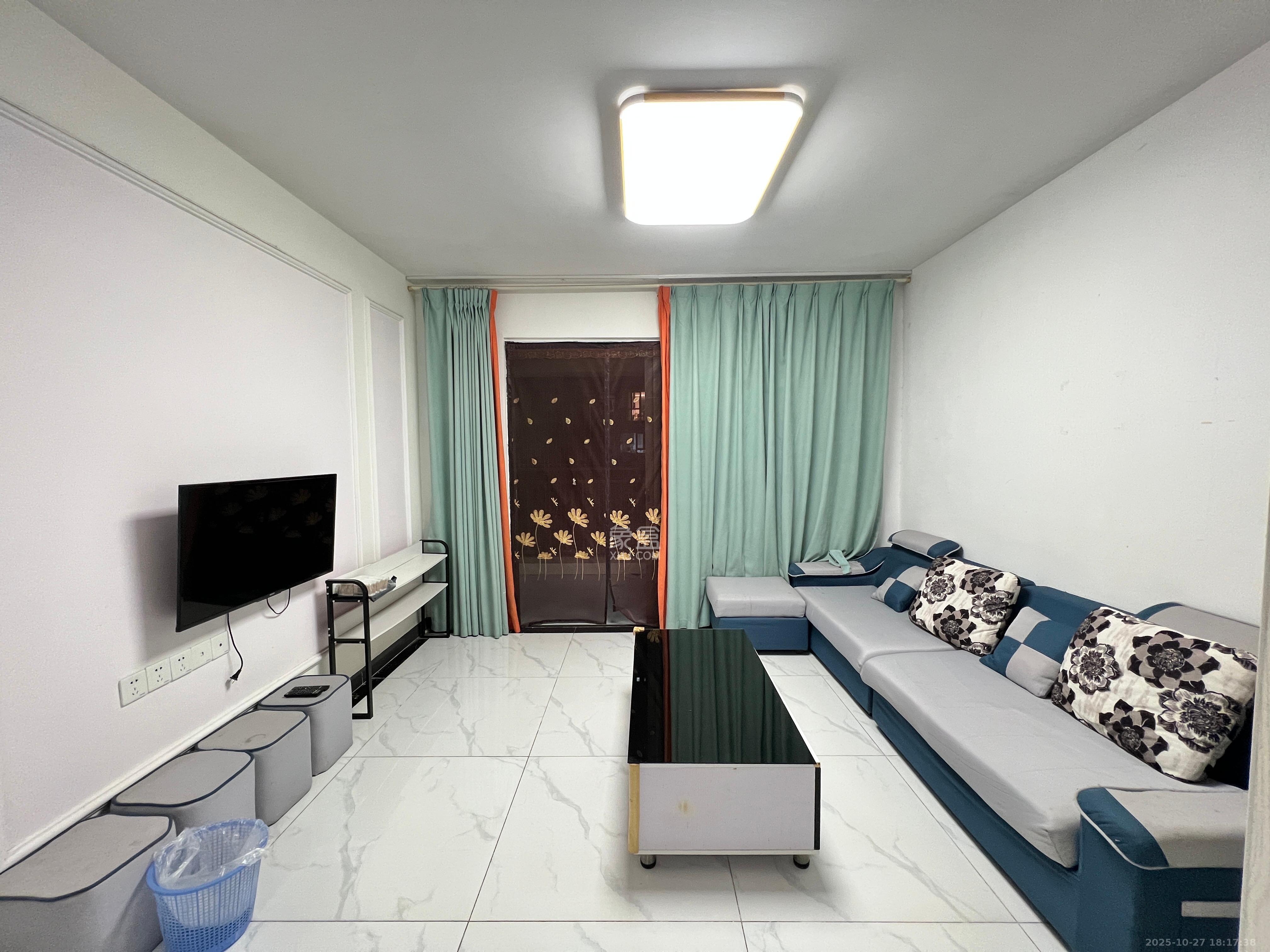 梅溪正荣府  4室2厅2卫    2700.0元/月 梅溪正荣府  4室2厅2卫    2700.0元/月