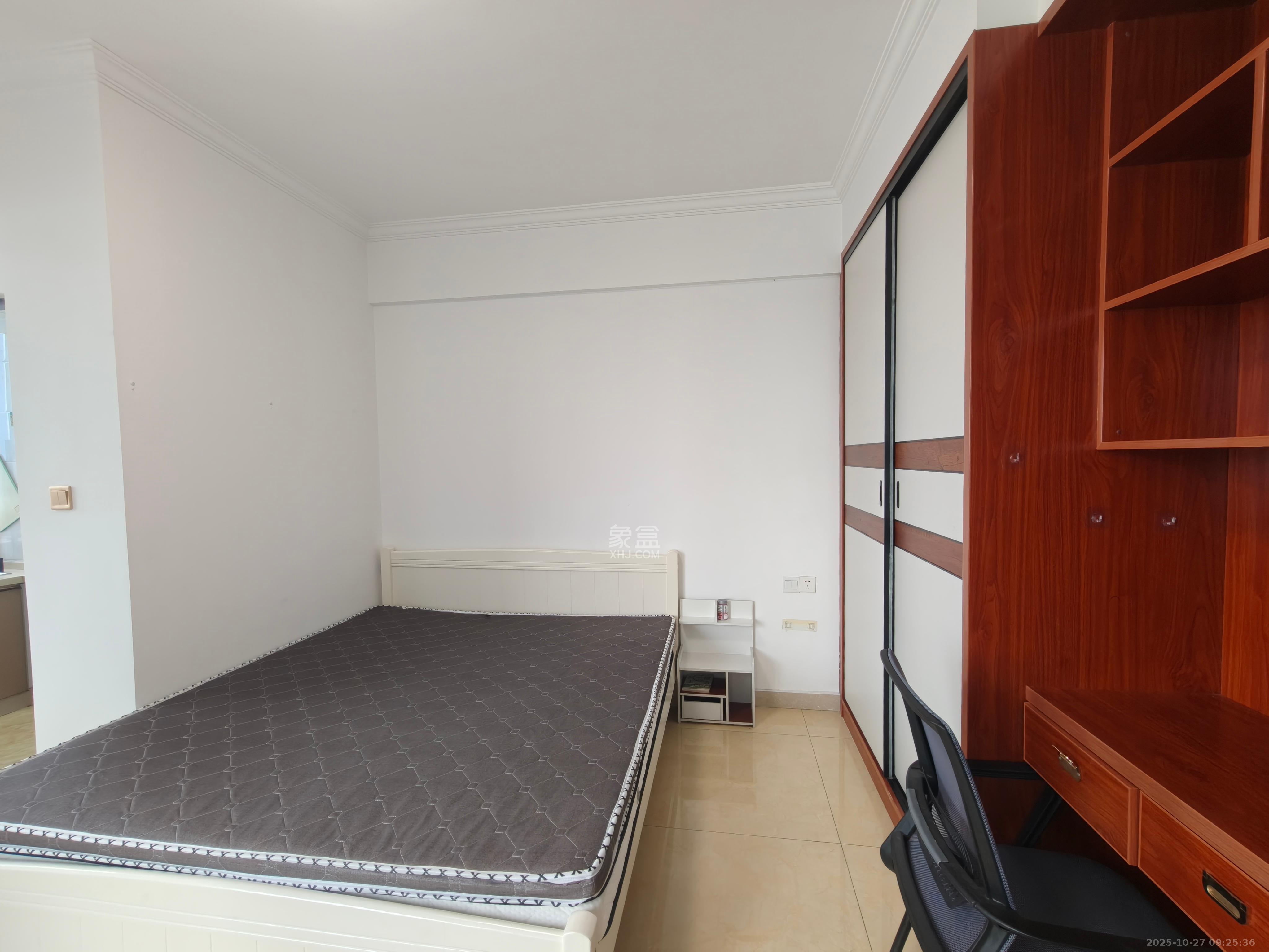 未来漫城  1室1厅1卫    1400.0元/月 未来漫城  1室1厅1卫    1400.0元/月室内图