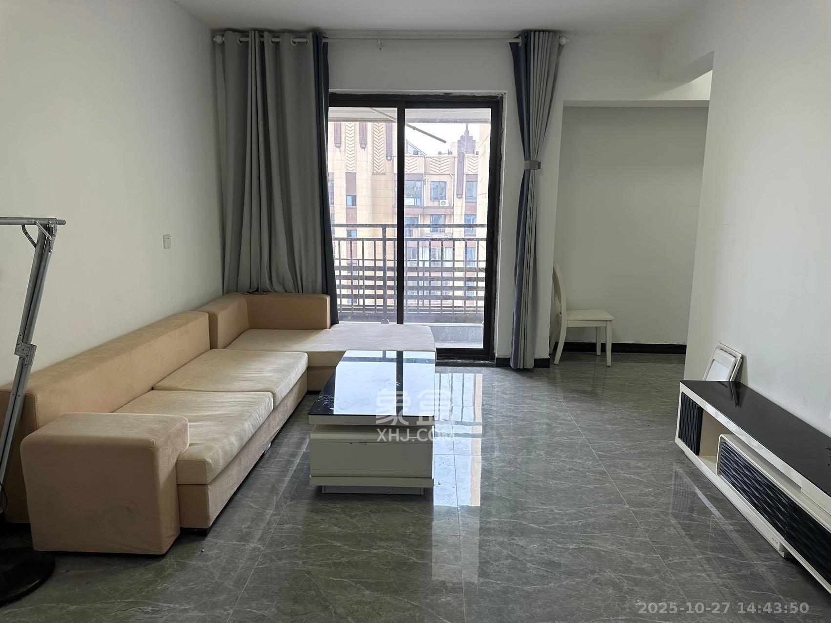 龙湖湘风原著（龙湖湘风星城）  3室2厅1卫    1600.0元/月