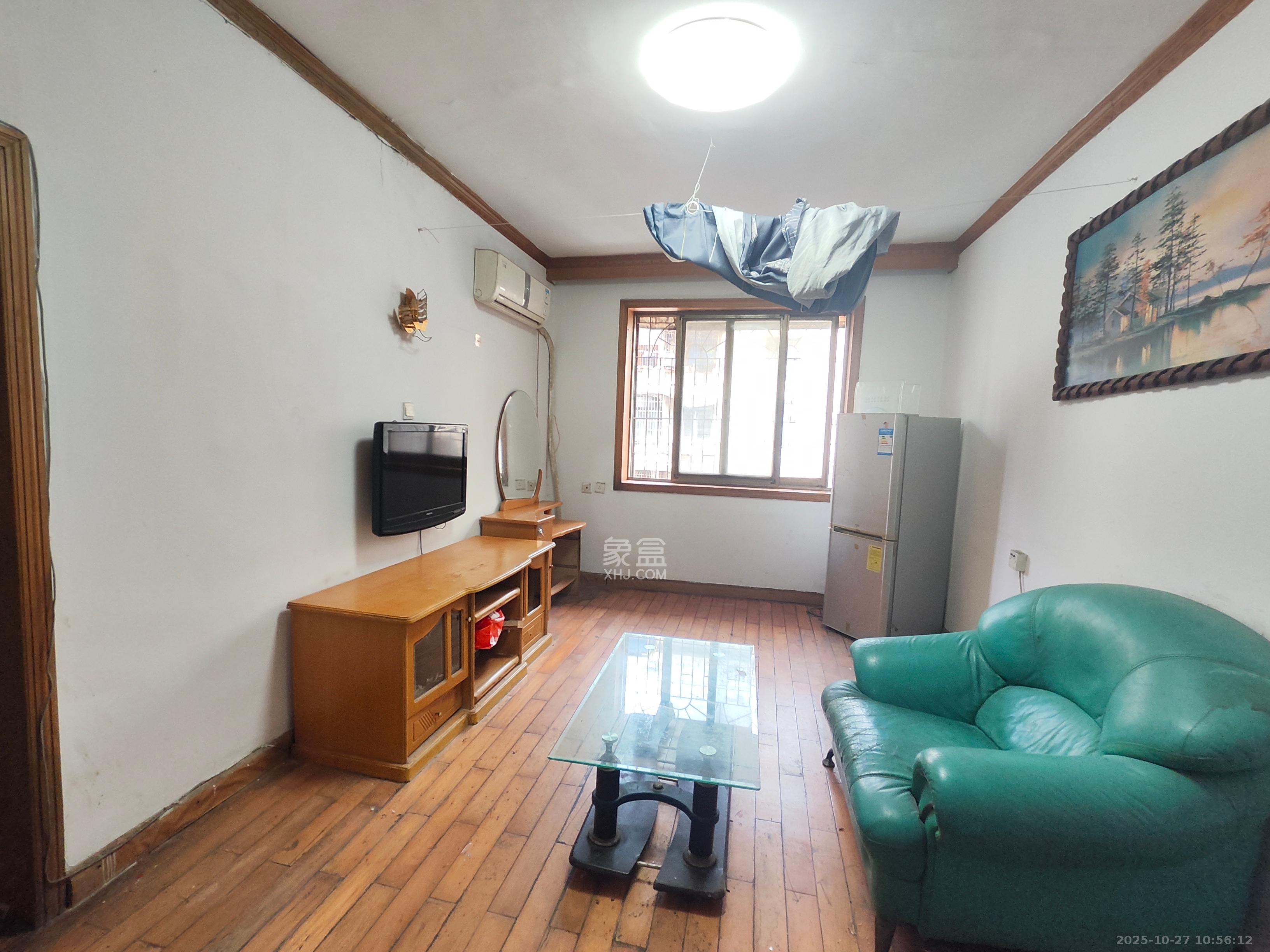 王公塘社区  2室1厅1卫    1500.0元/月