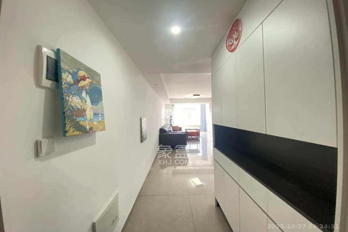 春晖花园 3室2厅2卫 2200.0元/月 春晖花园 3室2厅2卫 2200.0元/月室内图