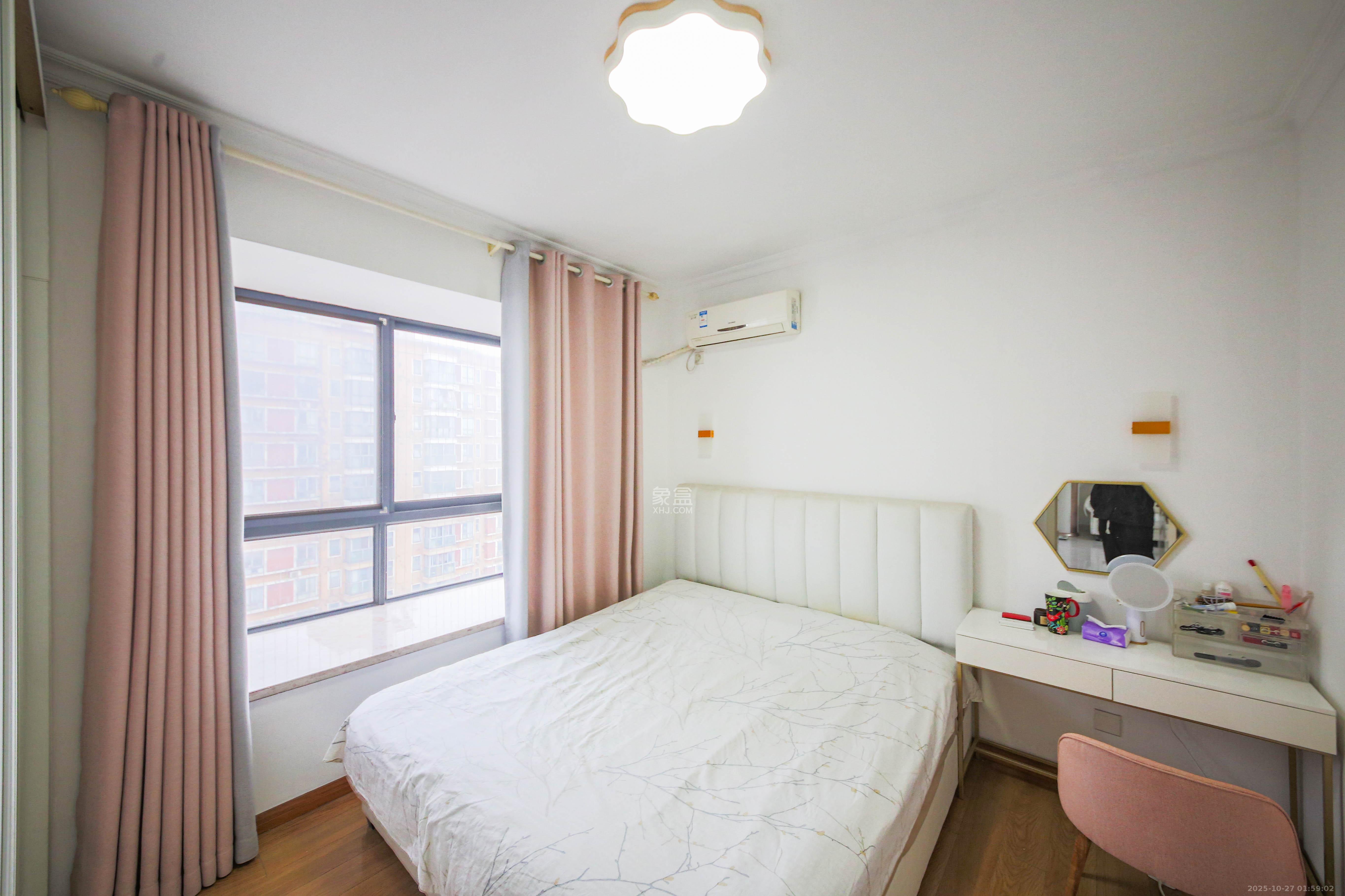 童话里  3室1厅1卫    75.0万 童话里  3室1厅1卫    75.0万卧室