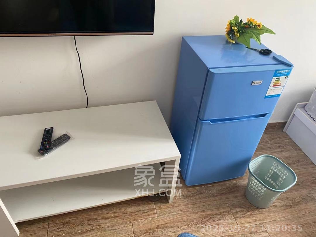 叠彩兰亭 1室1厅1卫 1000.0元/月 叠彩兰亭 1室1厅1卫 1000.0元/月室内图