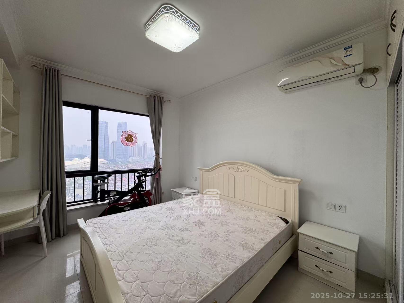 达美D6区  1室1厅1卫    1800.0元/月室内图