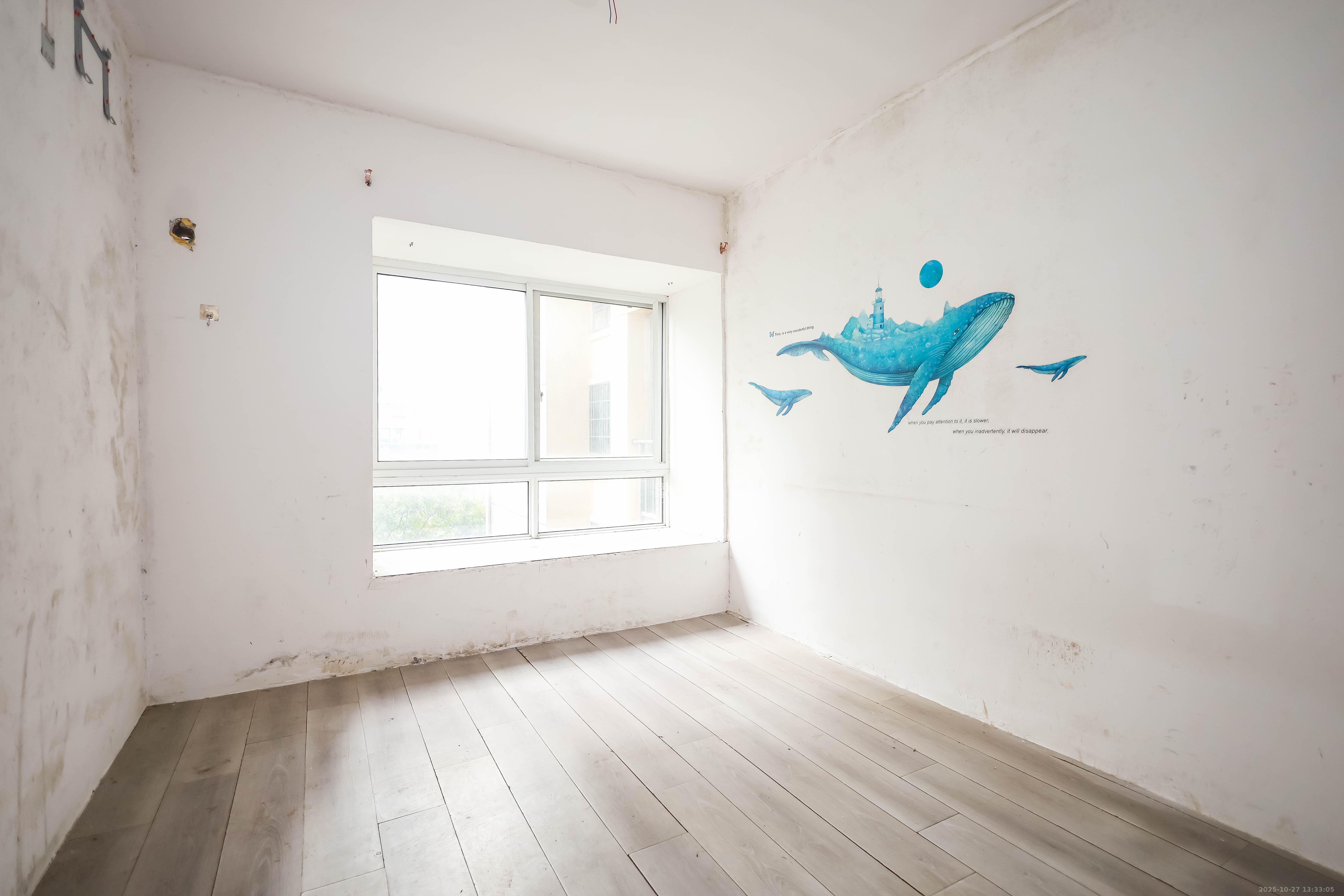 天麓尚层  4室2厅2卫    108.0万卧室