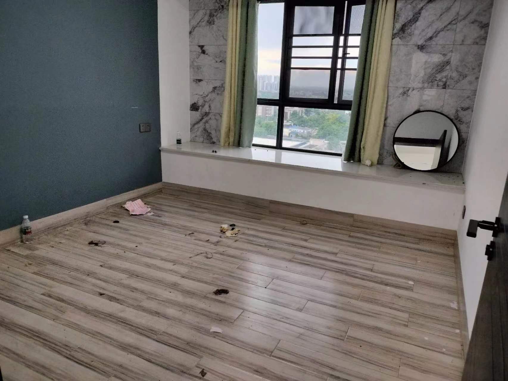 金盘名邸  2室2厅1卫    158.0万 金盘名邸  2室2厅1卫    158.0万室内图