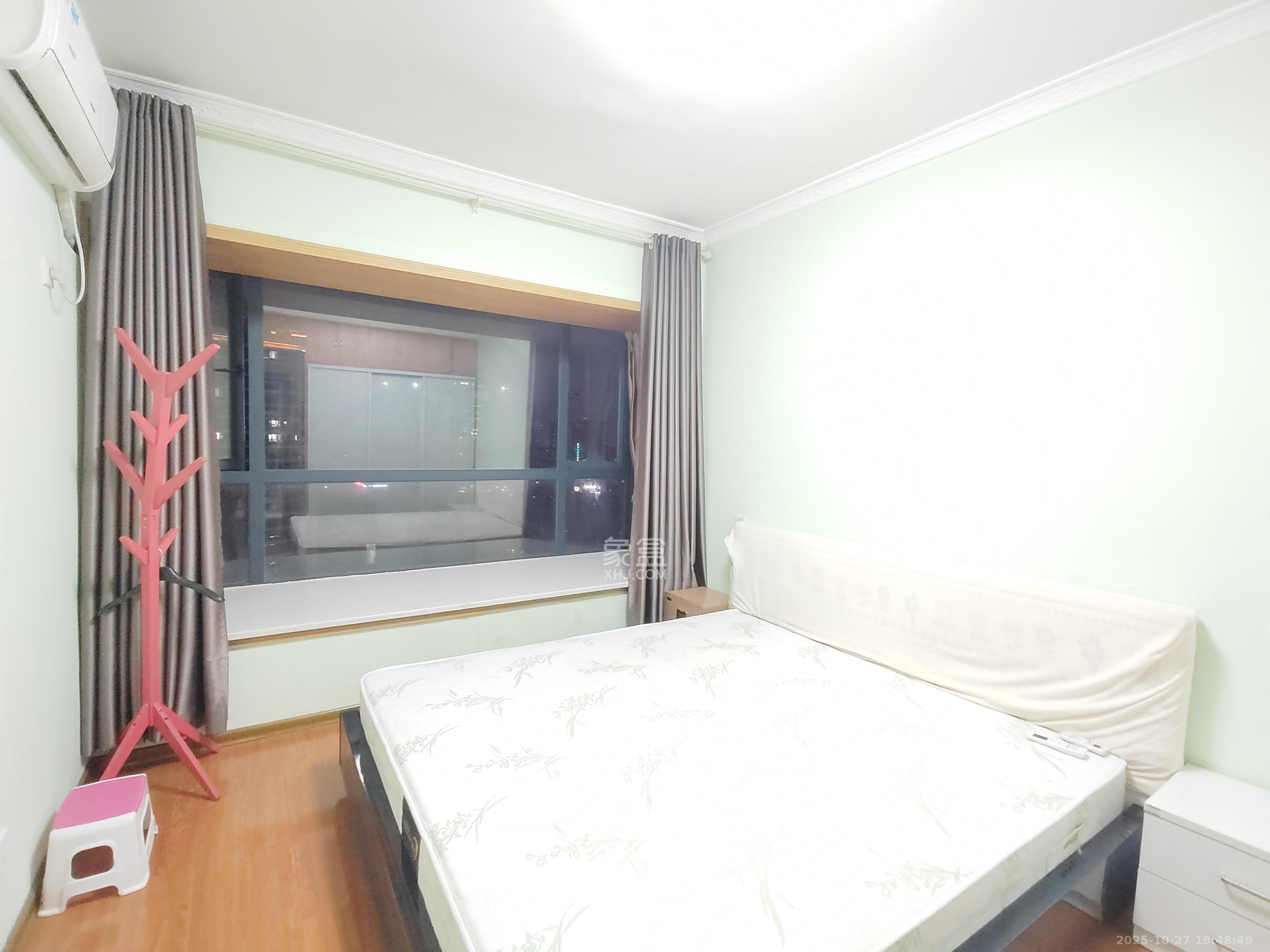 望兴嘉年华(望兴新苑)  2室2厅1卫    2300.0元/月 望兴嘉年华(望兴新苑)  2室2厅1卫    2300.0元/月室内图