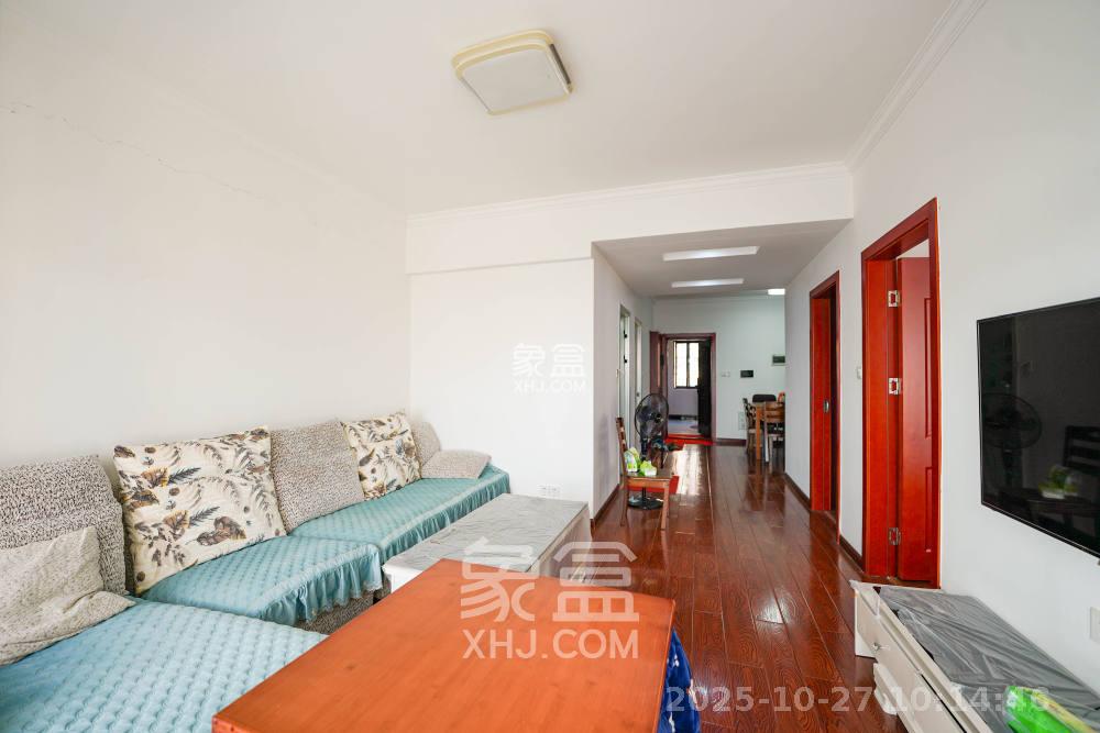 中悦领秀城  3室2厅1卫    1600.0元/月 中悦领秀城  3室2厅1卫    1600.0元/月室内图