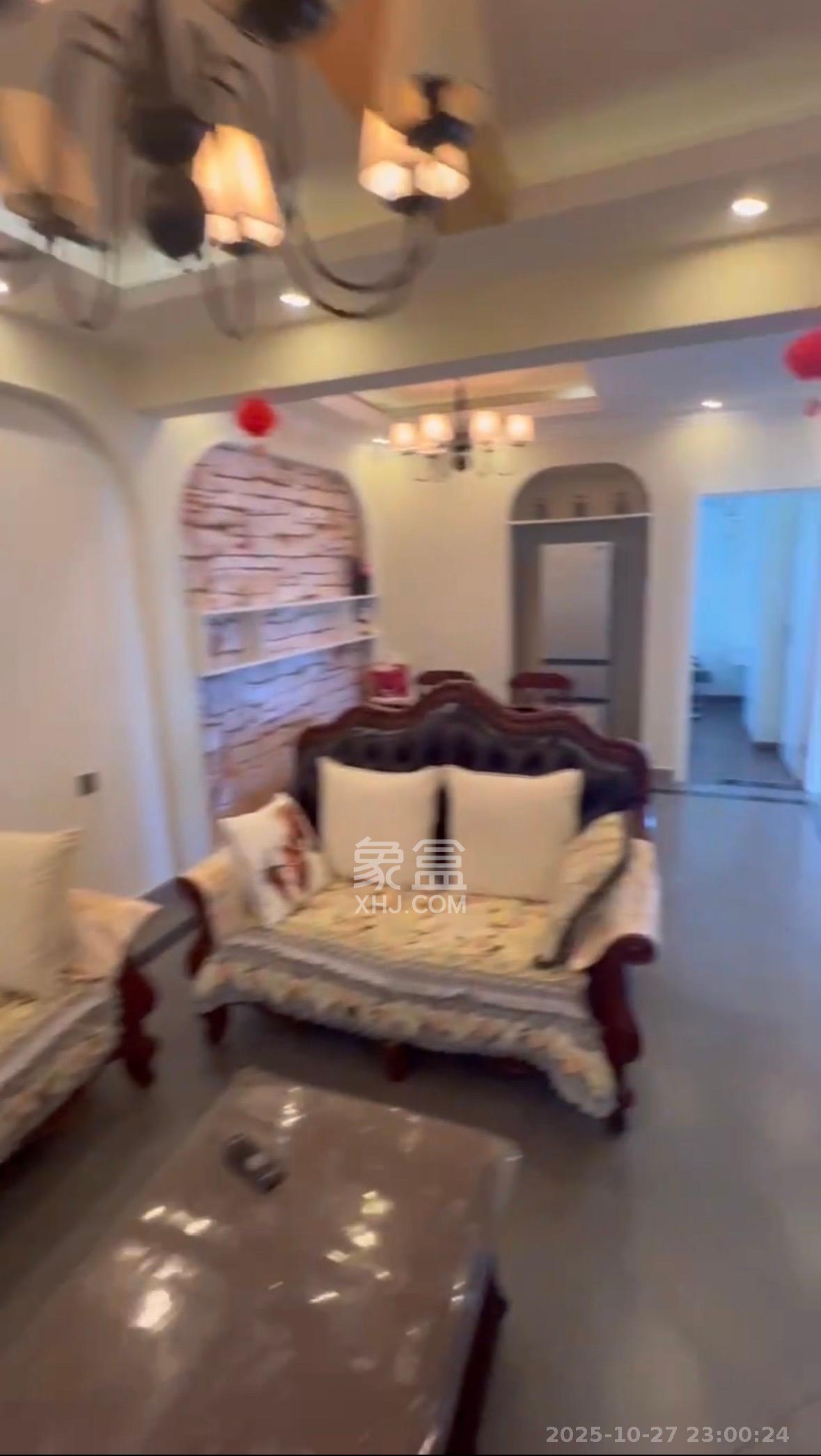 东方银座(东方摩卡)  4室2厅1卫    3280.0元/月 东方银座(东方摩卡)  4室2厅1卫    3280.0元/月室内图