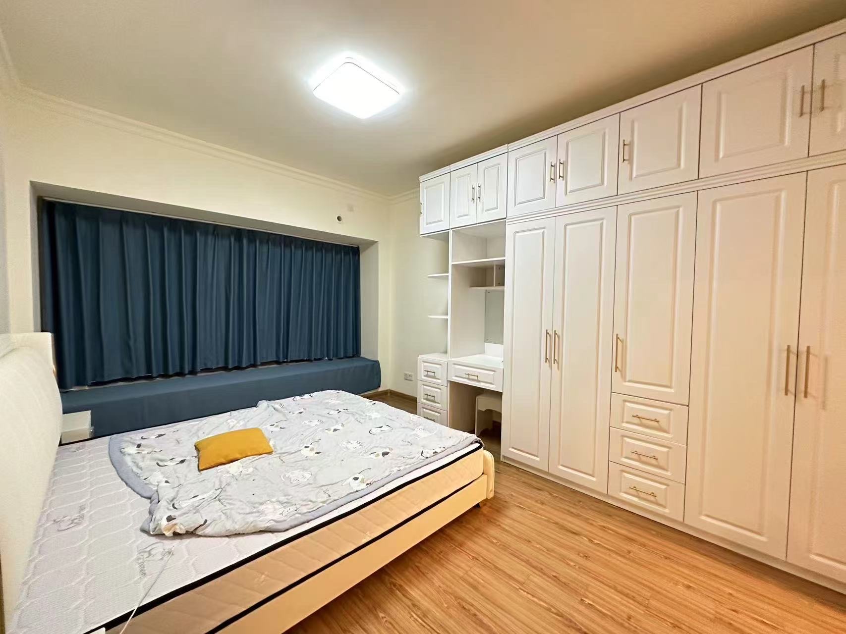 华耀碧桂园十里江湾誉峯 1室0厅0卫 2500.0元/月 华耀碧桂园十里江湾誉峯 1室0厅0卫 2500.0元/月室内图