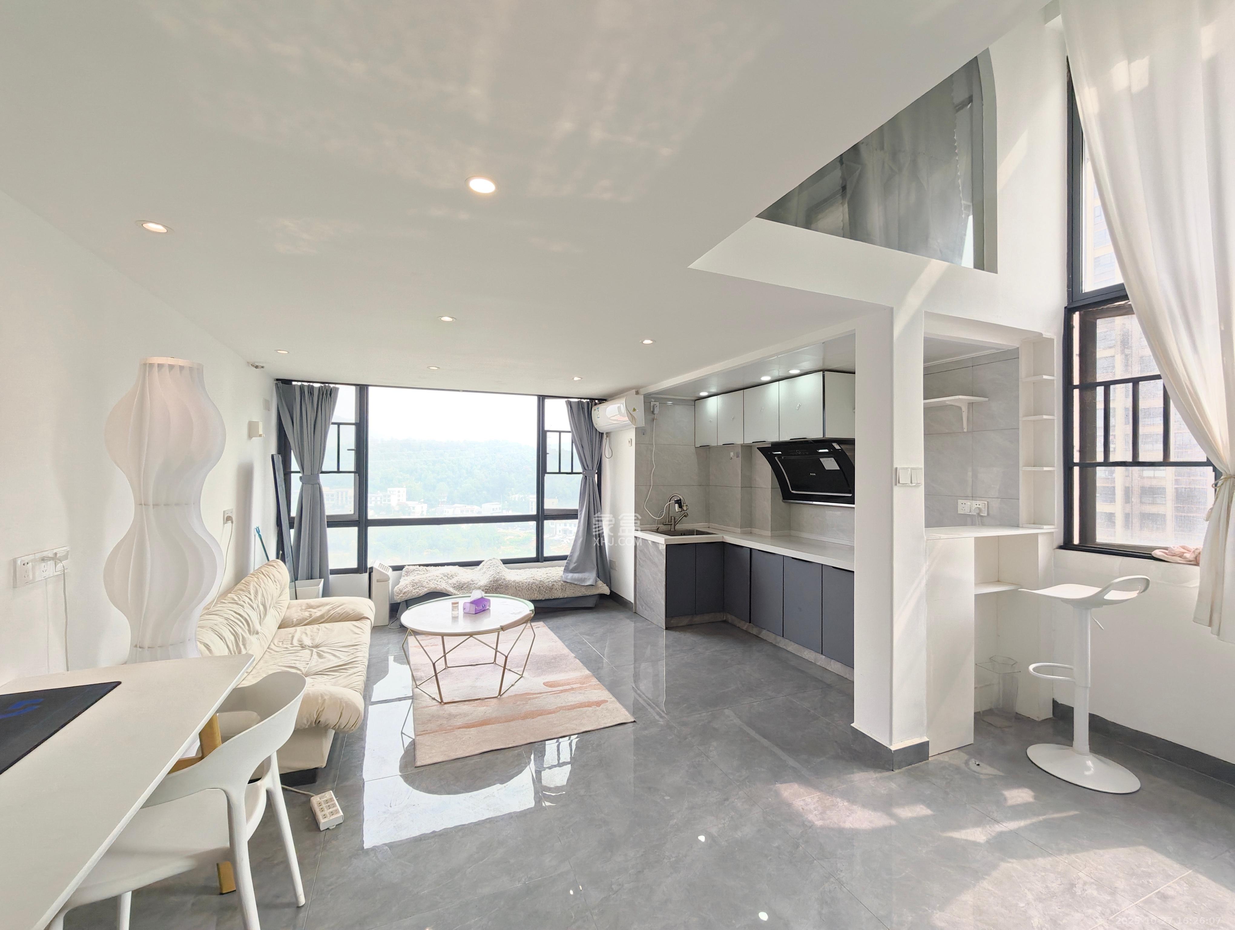 天麓轻奢国际  2室1厅1卫    2200.0元/月 天麓轻奢国际  2室1厅1卫    2200.0元/月室内图