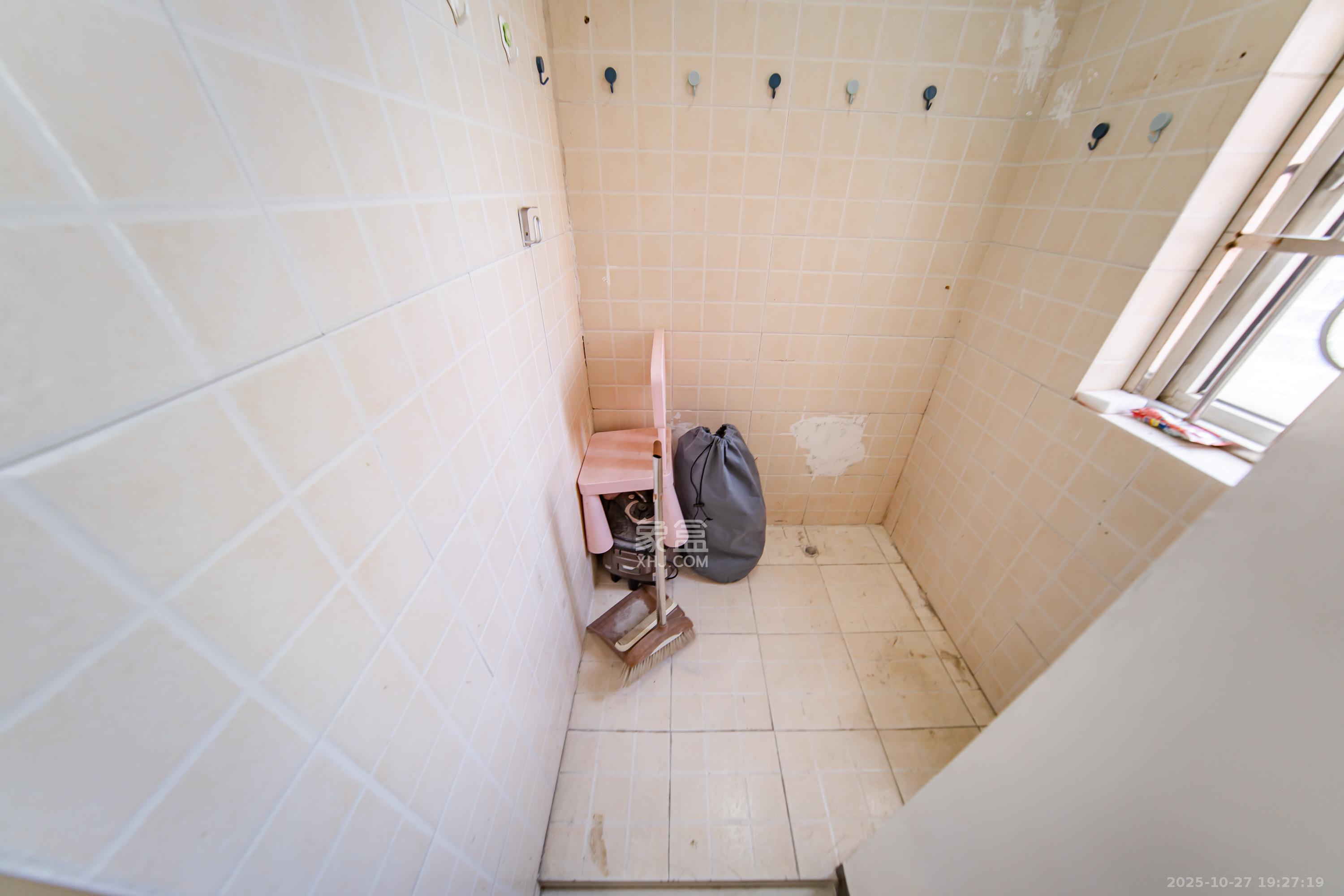 润芳园 3室2厅1卫 75.0万 润芳园 3室2厅1卫 75.0万其他