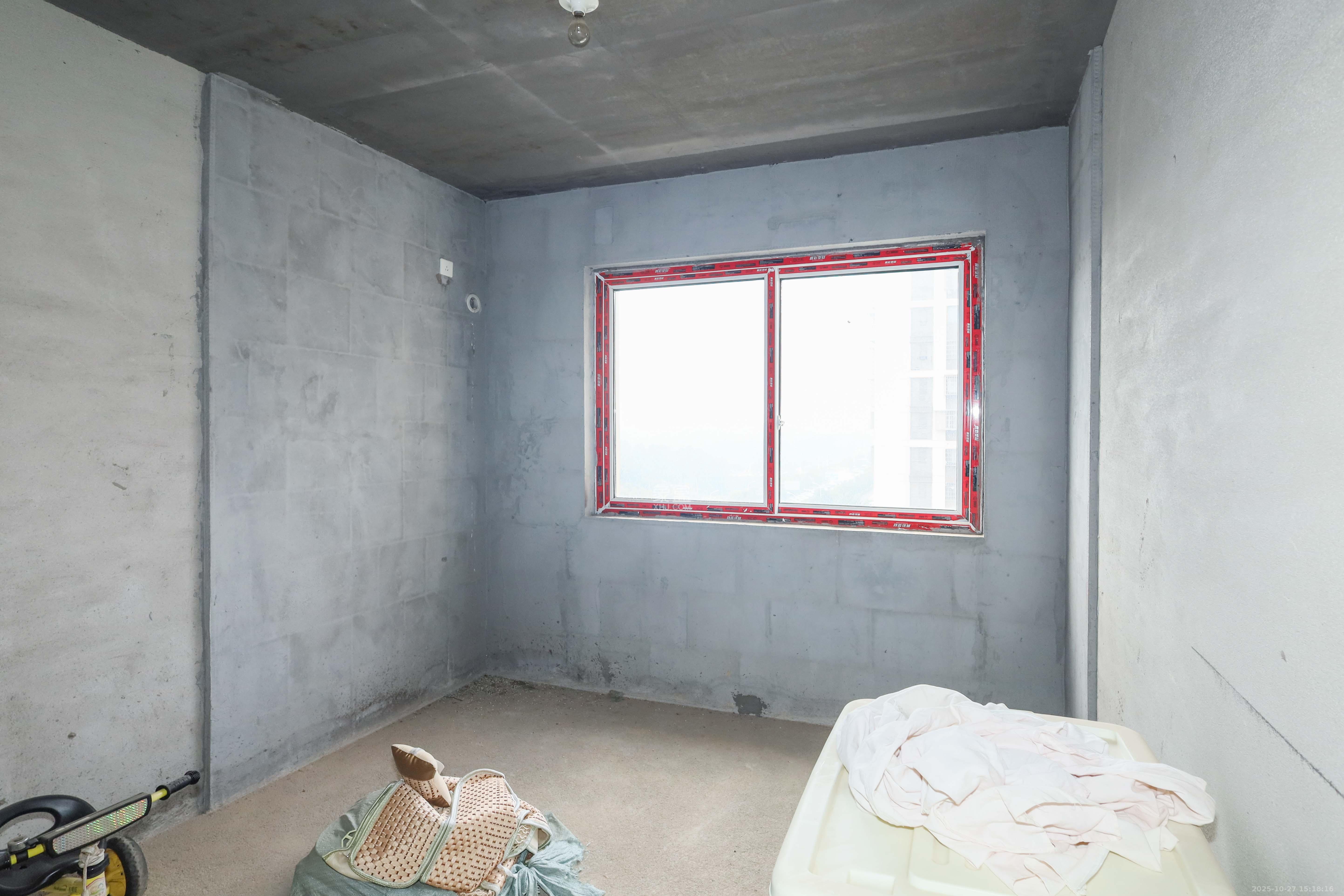 桥头家苑一期  3室2厅1卫    65.0万 桥头家苑一期  3室2厅1卫    65.0万卧室