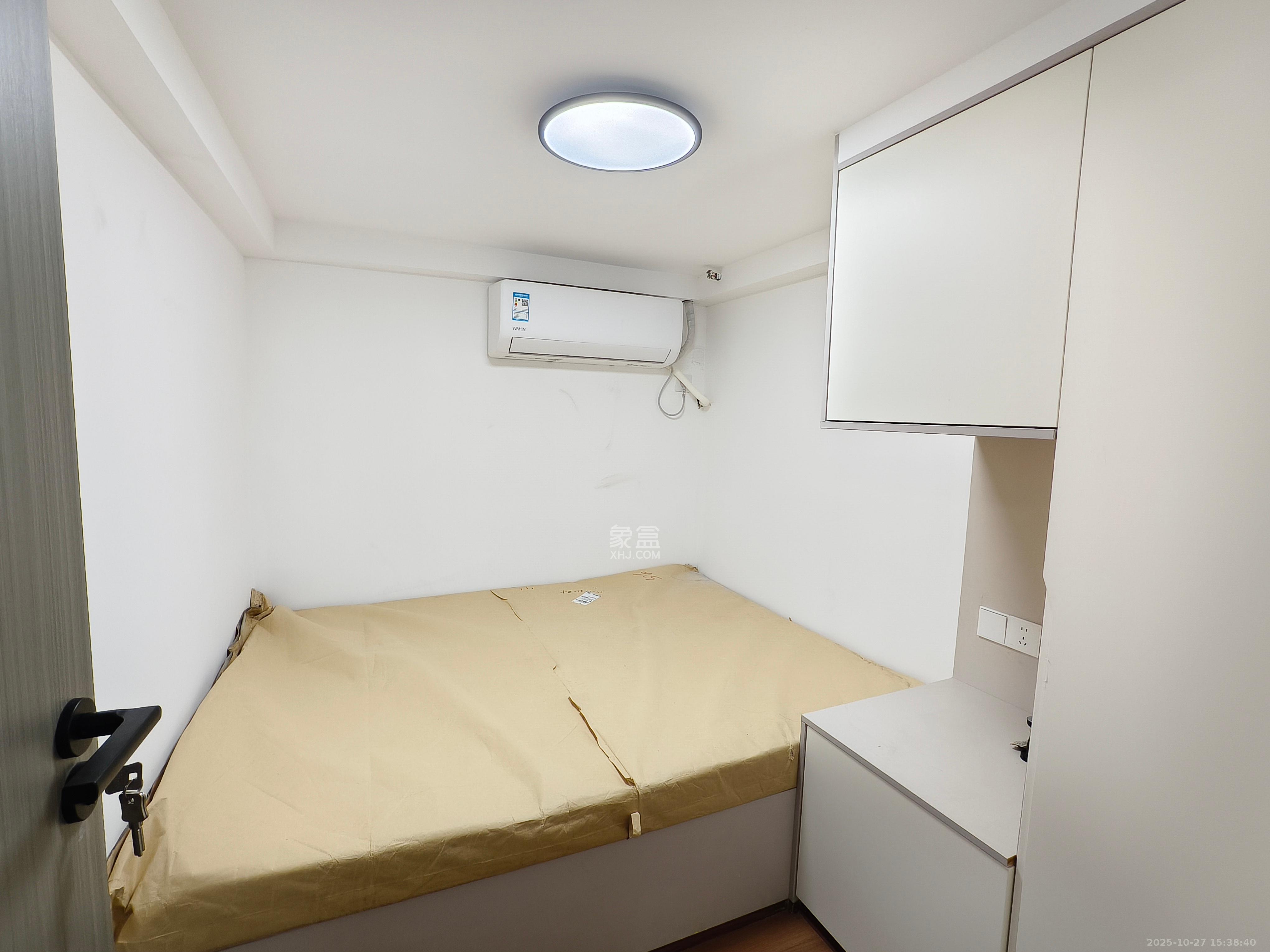 新城悦隽公园  2室1厅1卫    2000.0元/月室内图