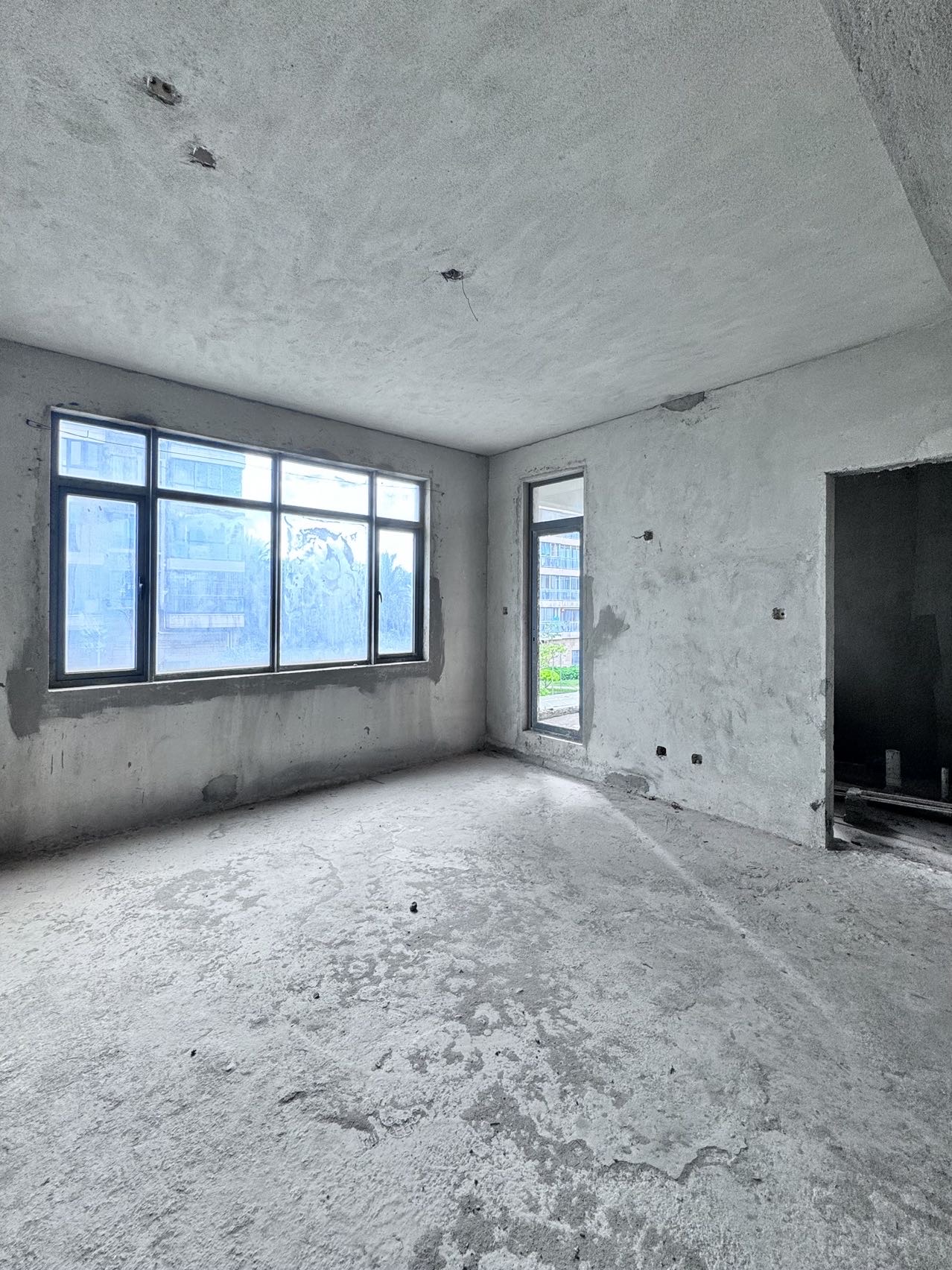 龙墅湾  1室0厅0卫    1070.0万 龙墅湾  1室0厅0卫    1070.0万客厅