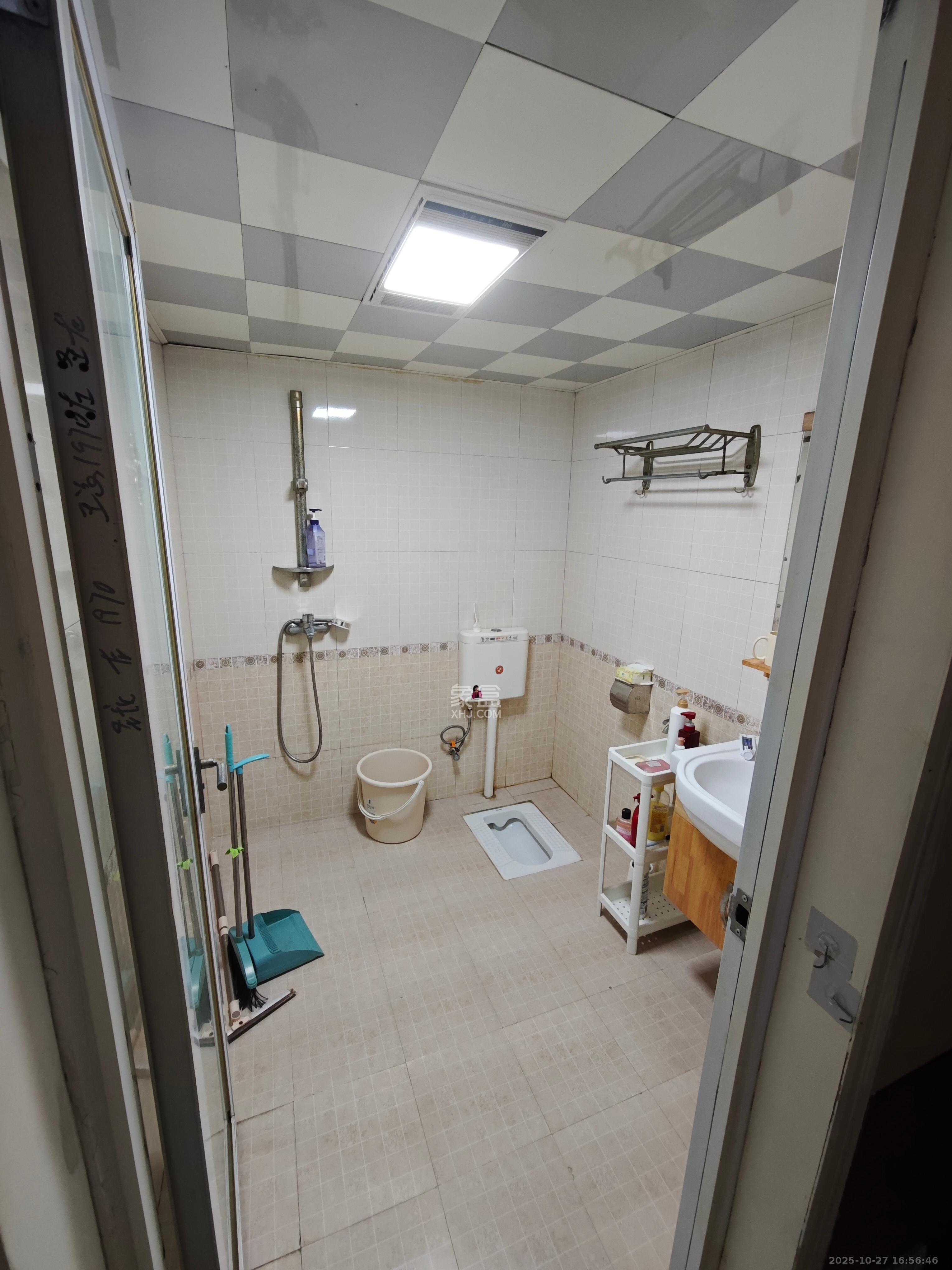 时代星城 1室1厅1卫 1050.0元/月 时代星城 1室1厅1卫 1050.0元/月室内图