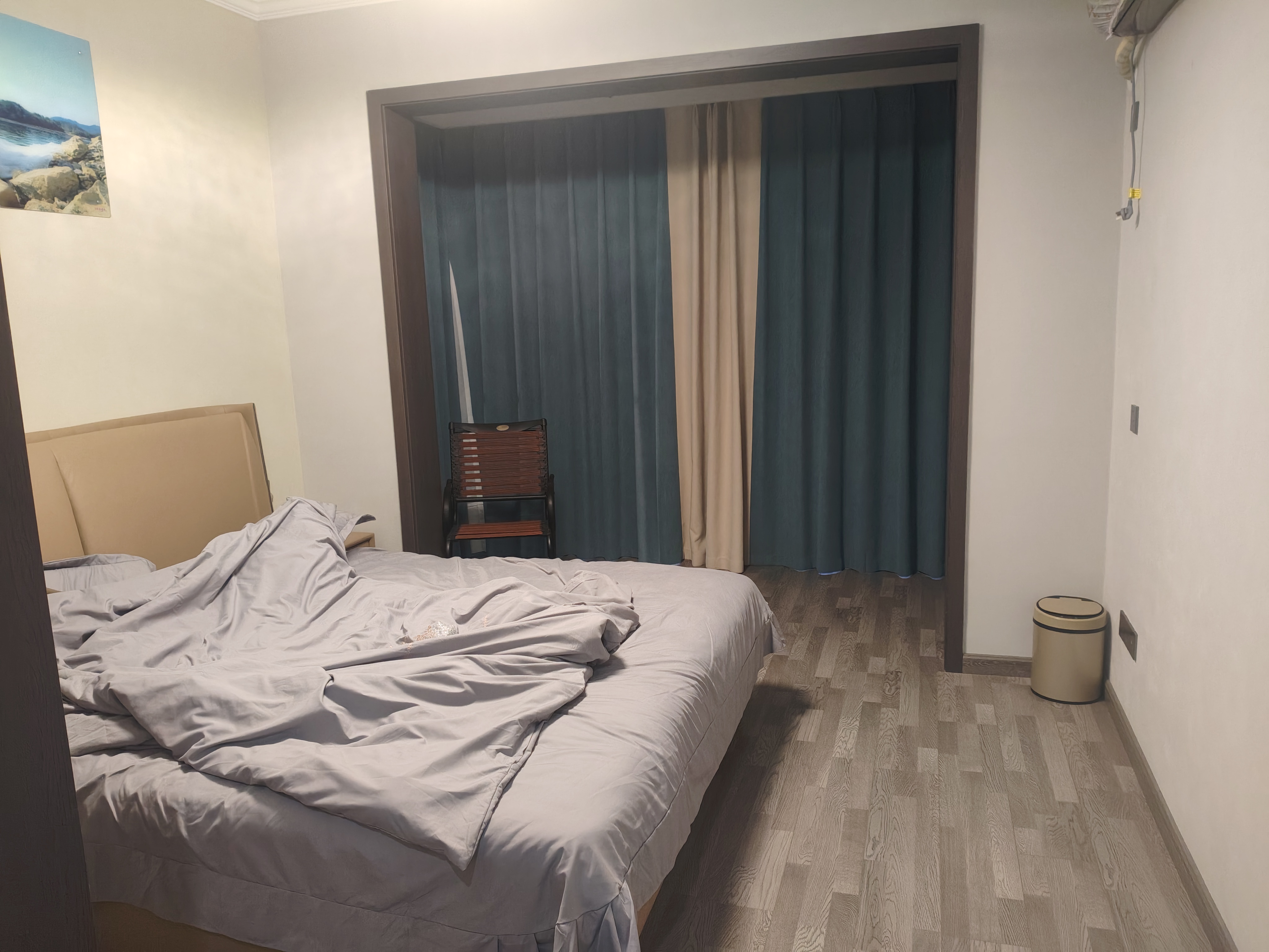 石化大院 1室0厅0卫 89.8万 石化大院 1室0厅0卫 89.8万客厅