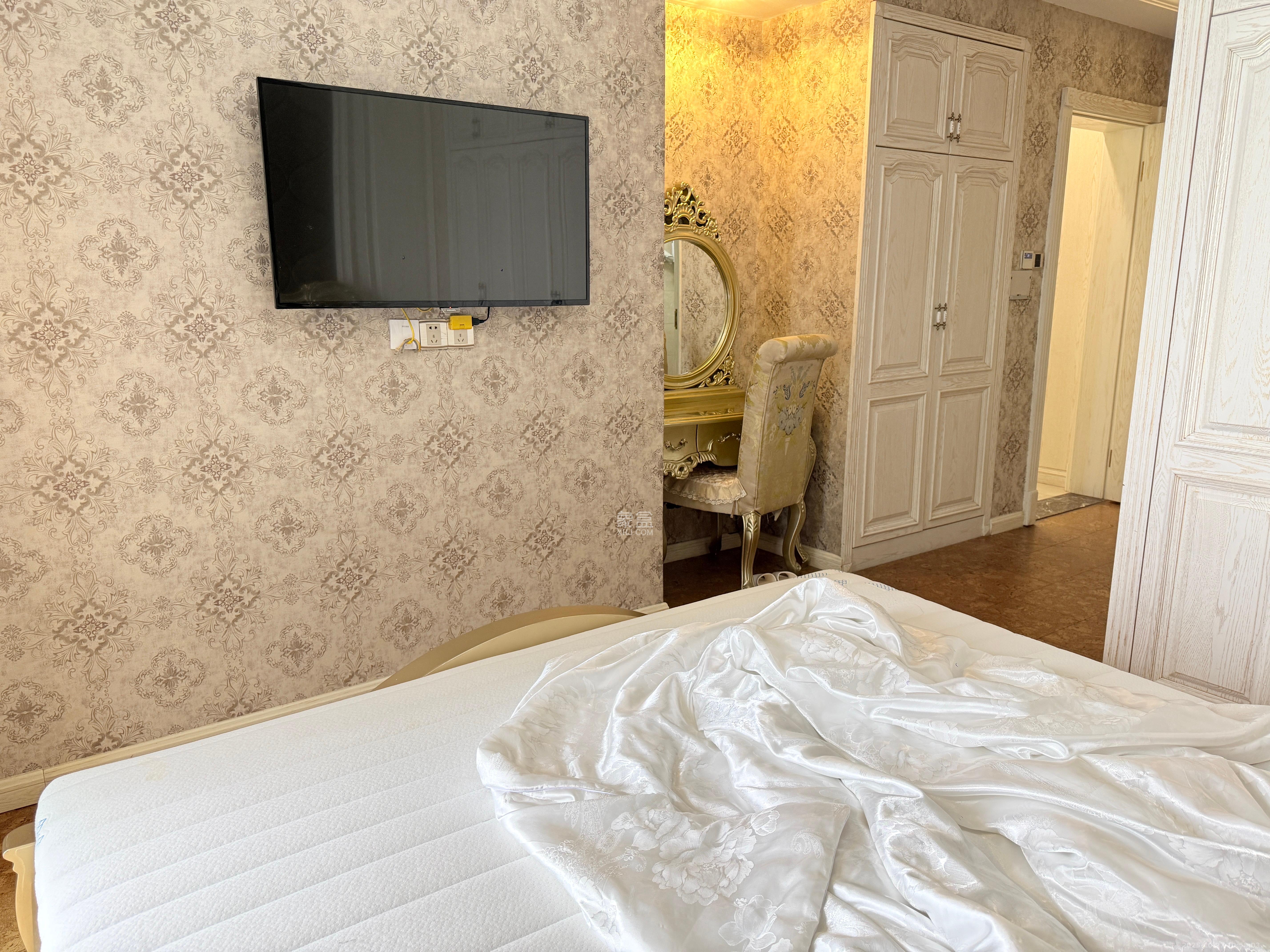 北辰定江洋  2室1厅2卫    8000.0元/月 北辰定江洋  2室1厅2卫    8000.0元/月室内图