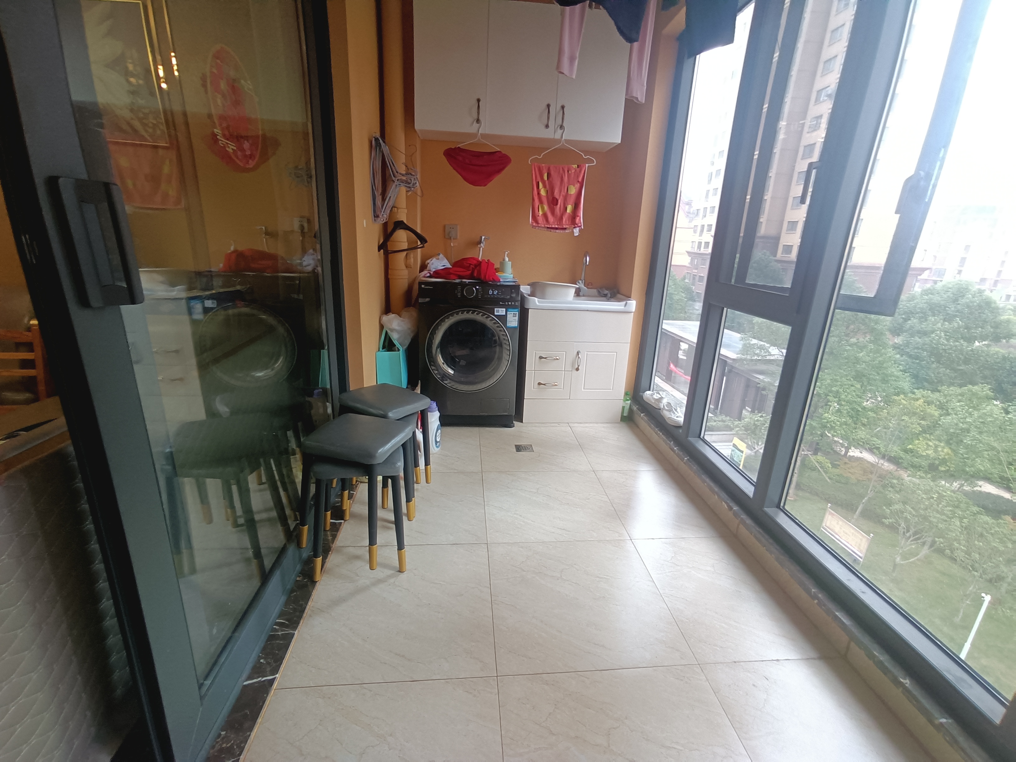 壹品熙园  5室2厅3卫    100.0万室内图