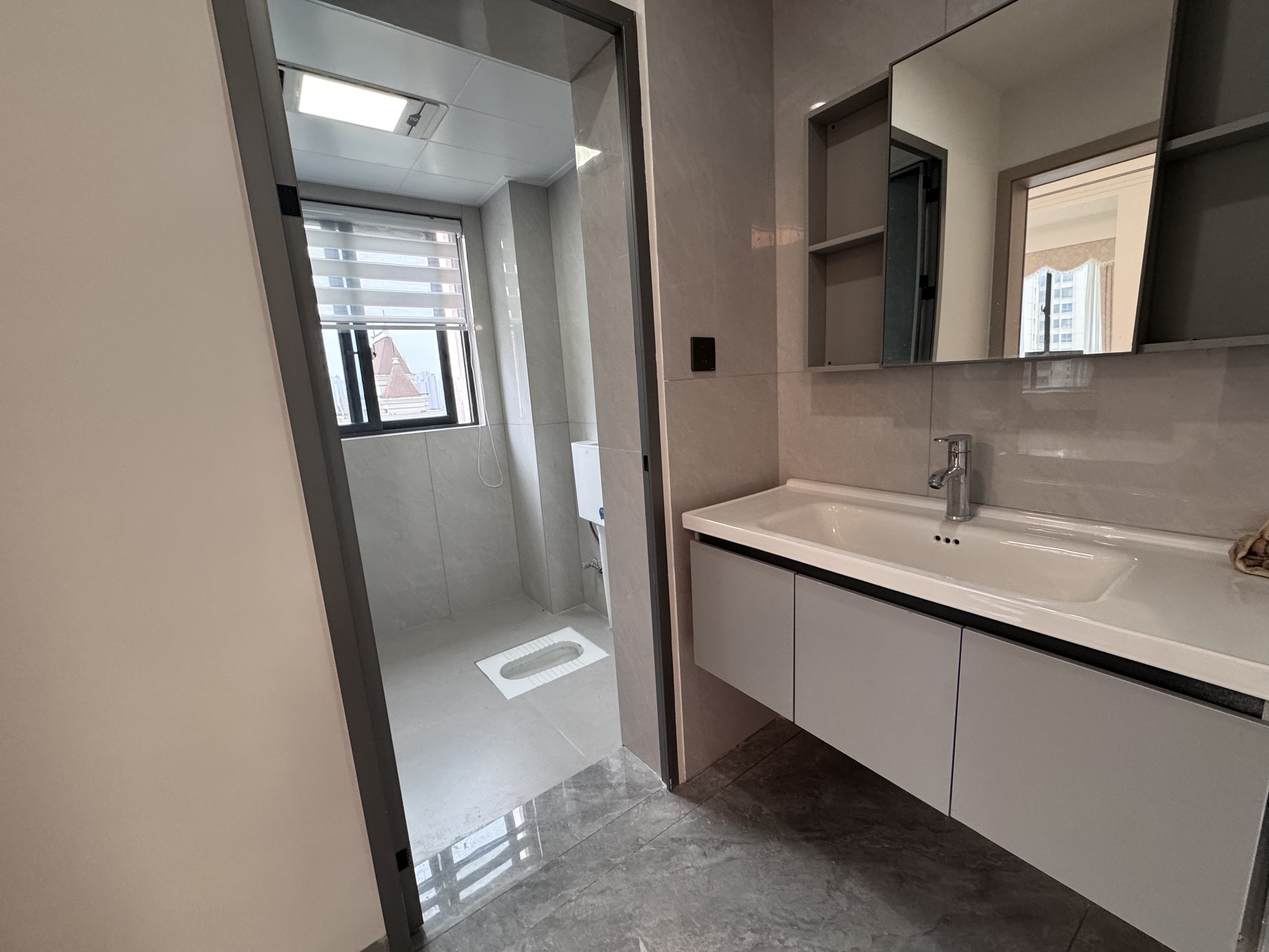 西郡佳园 3室2厅2卫 63.8万 西郡佳园 3室2厅2卫 63.8万室内图