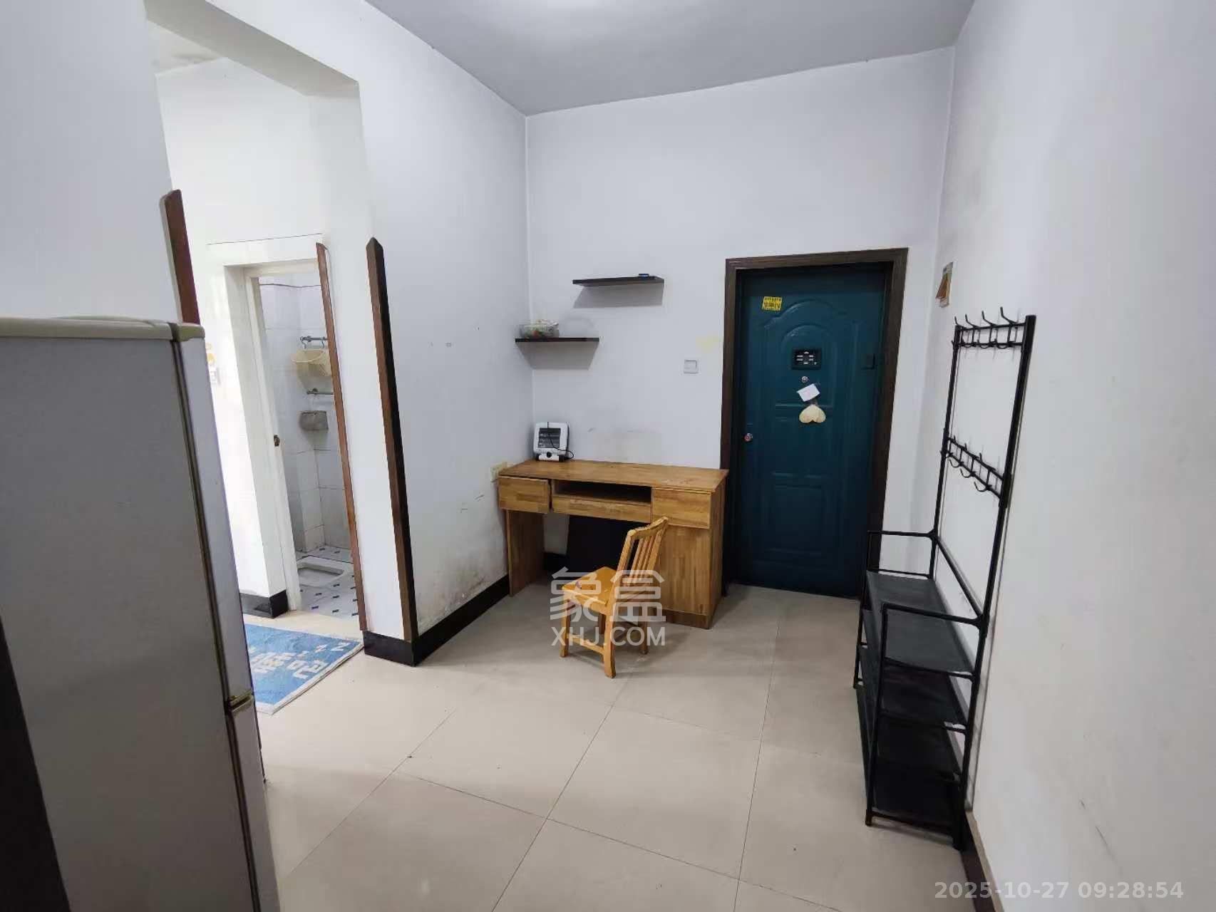 建湘新村 1室1厅1卫 1000.0元/月 建湘新村 1室1厅1卫 1000.0元/月室内图