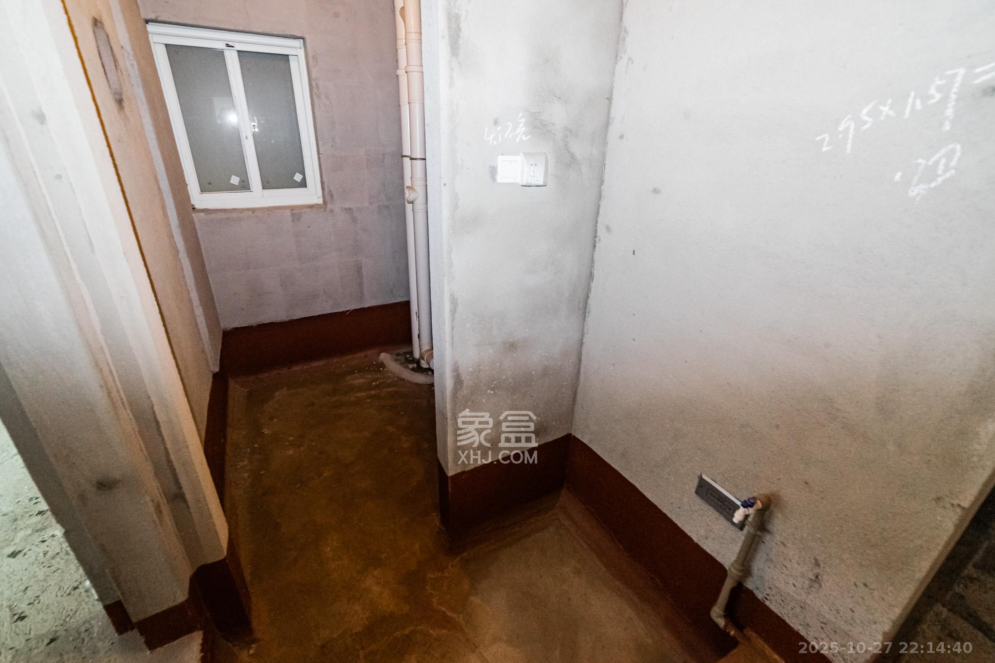 北辰三角洲E7区  3室2厅2卫    150.0万 北辰三角洲E7区  3室2厅2卫    150.0万卫生间