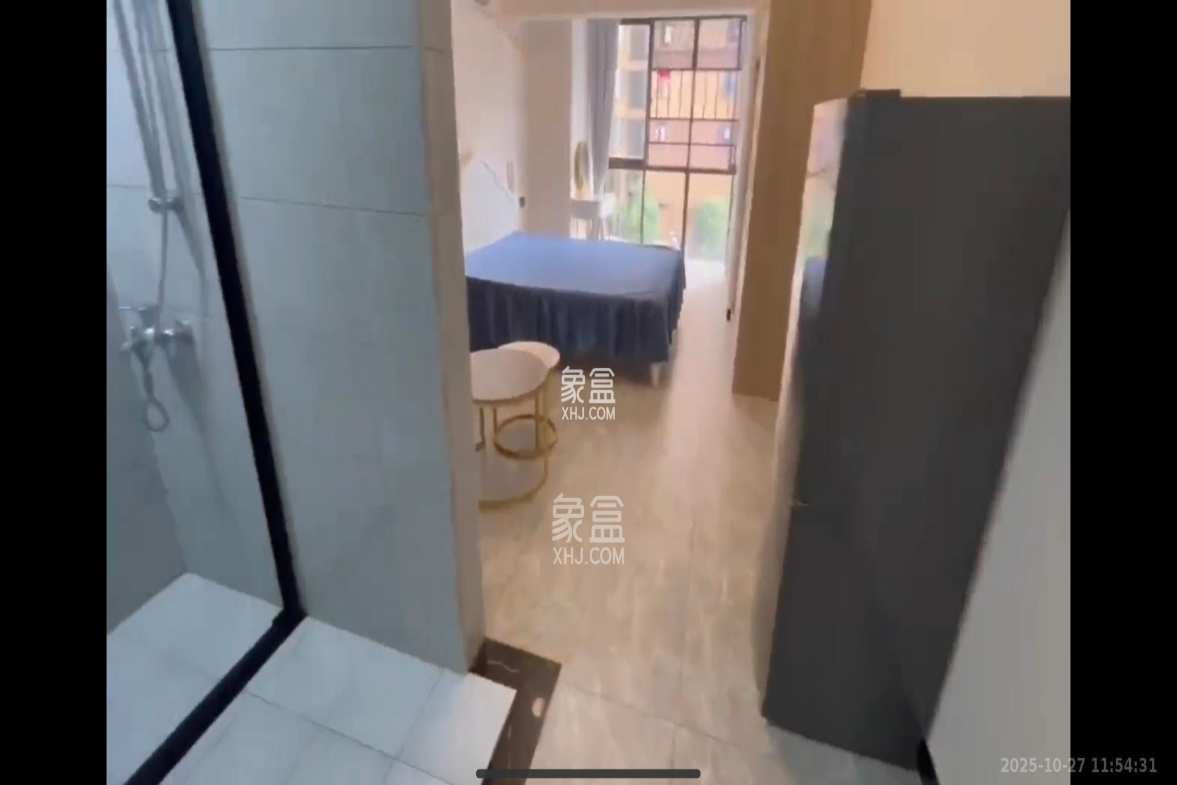 嘉雨兴园 1室1厅1卫 1800.0元/月 嘉雨兴园 1室1厅1卫 1800.0元/月室内图