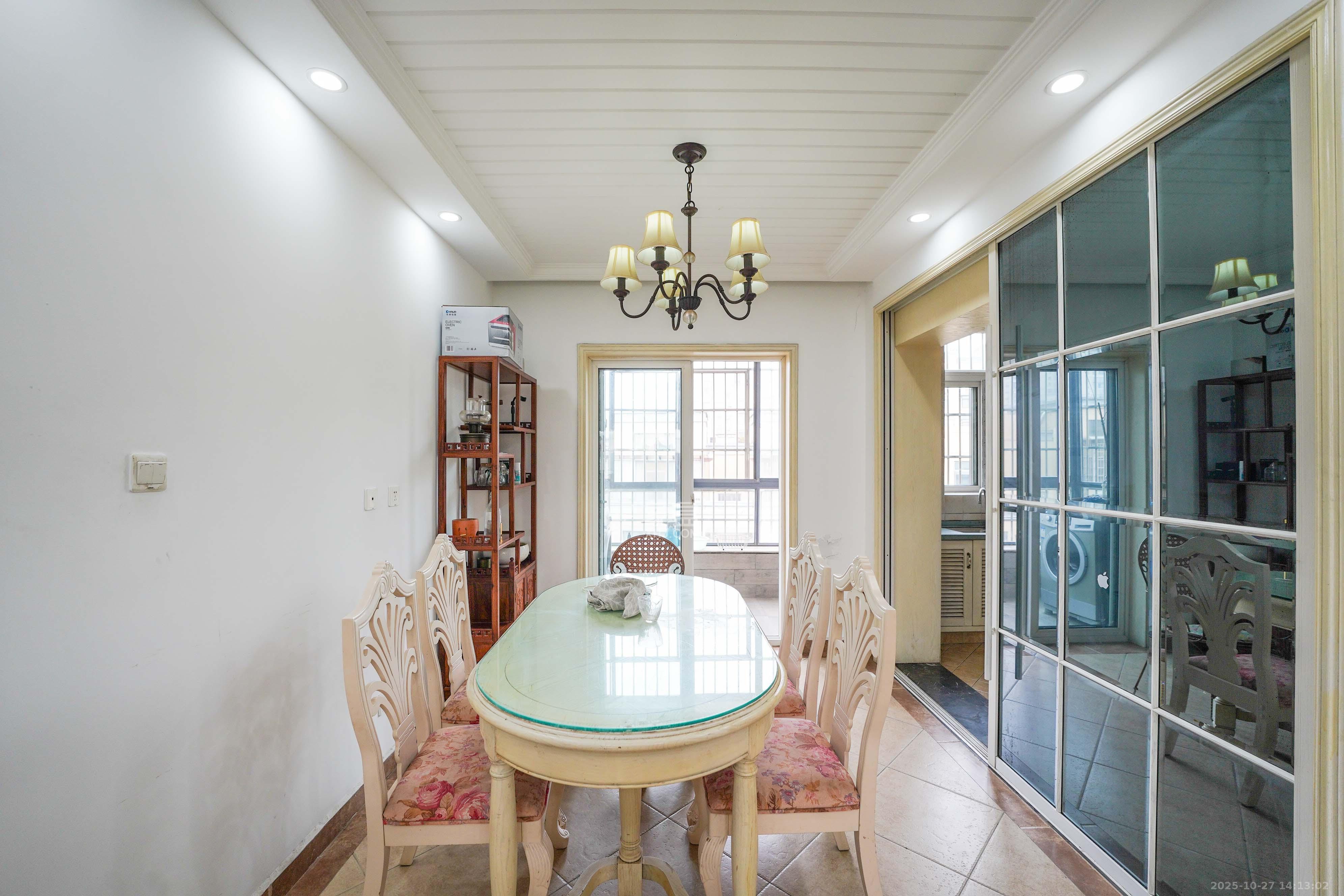 山水印象（愿景想山）  3室2厅2卫    60.0万客厅