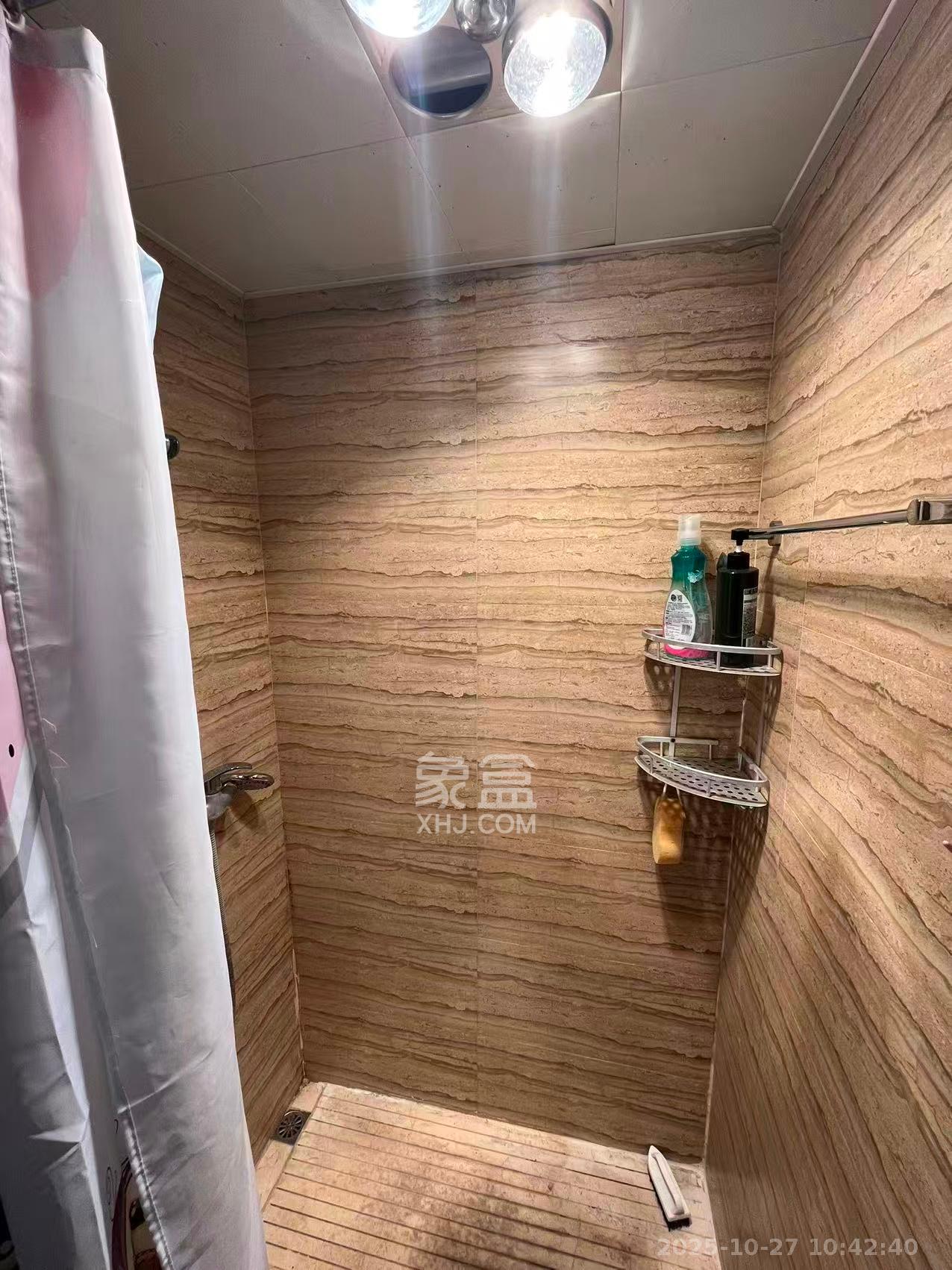 米兰春天  1室1厅1卫    1350.0元/月 米兰春天  1室1厅1卫    1350.0元/月室内图