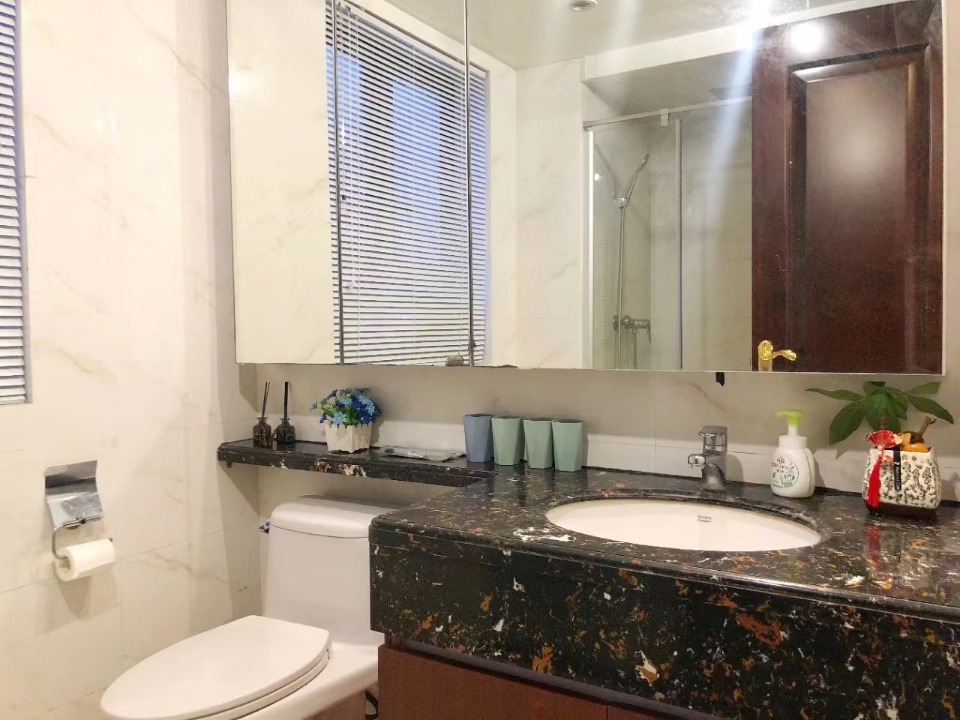 恒大外滩  3室2厅1卫    4600.0元/月 恒大外滩  3室2厅1卫    4600.0元/月室内图