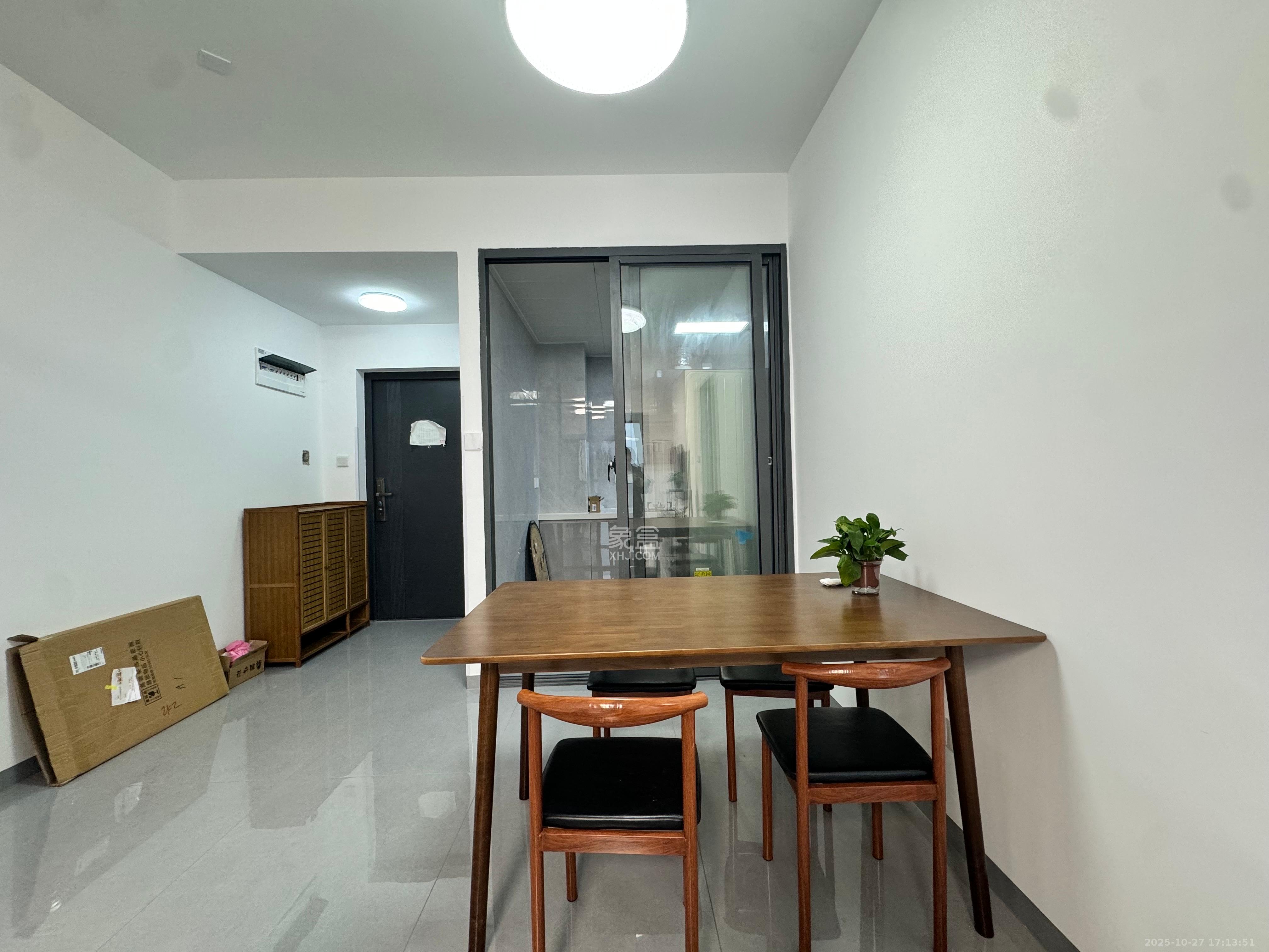 岭福家苑(天心佳苑)  2室1厅1卫    3000.0元/月 岭福家苑(天心佳苑)  2室1厅1卫    3000.0元/月室内图