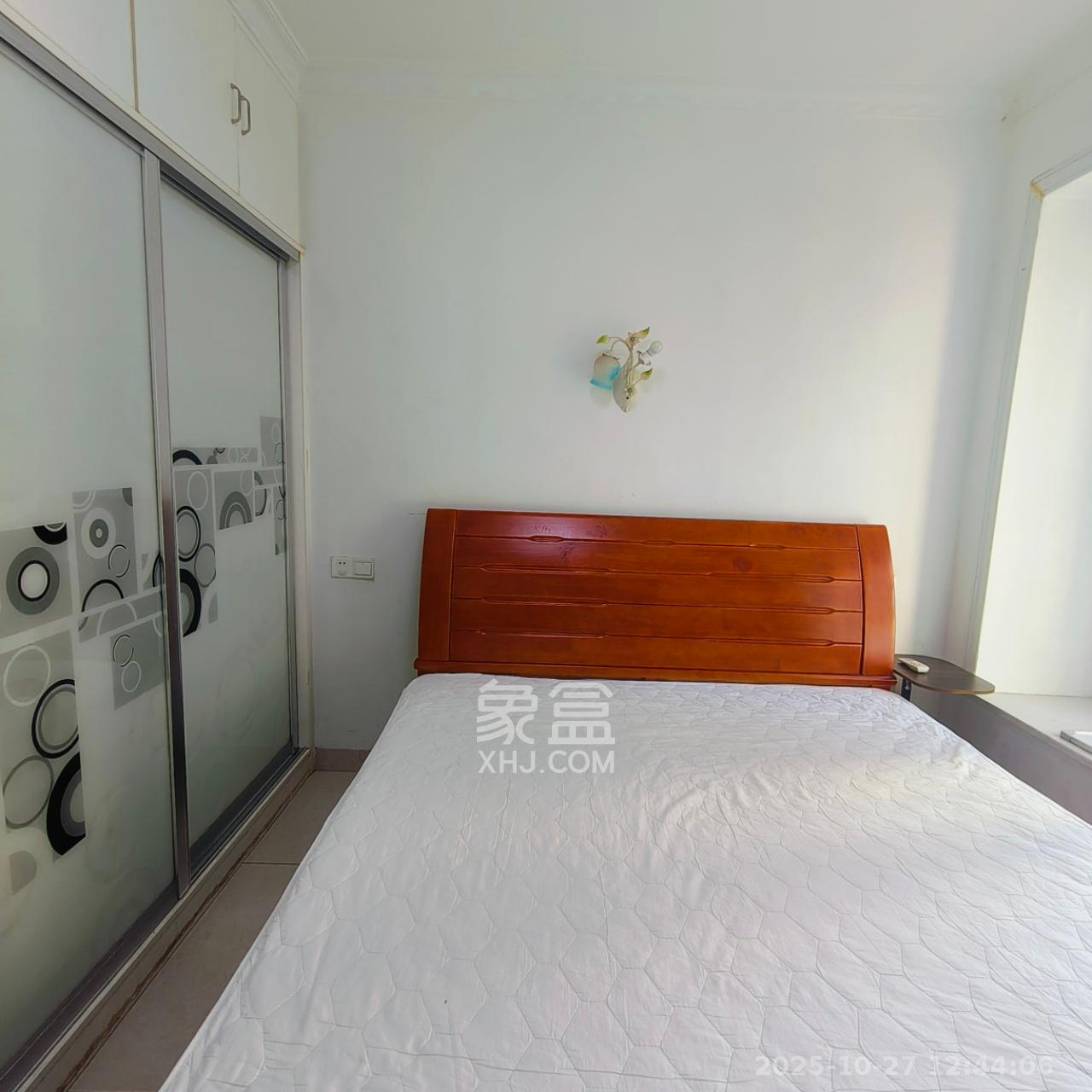 光明城市(星辰青年城)  3室2厅1卫    2100.0元/月 光明城市(星辰青年城)  3室2厅1卫    2100.0元/月室内图