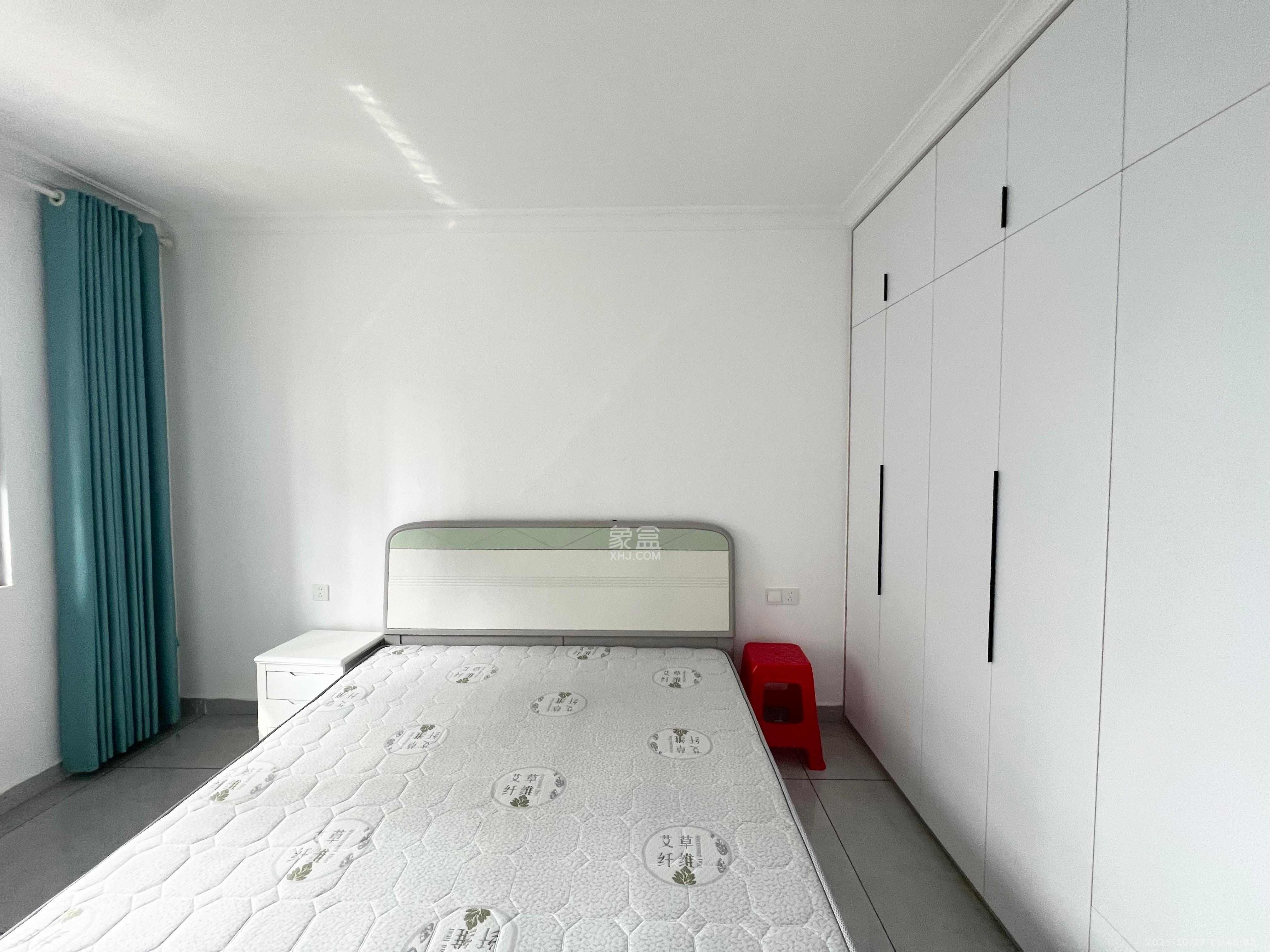 金塘家园  3室2厅2卫    2800.0元/月室内图