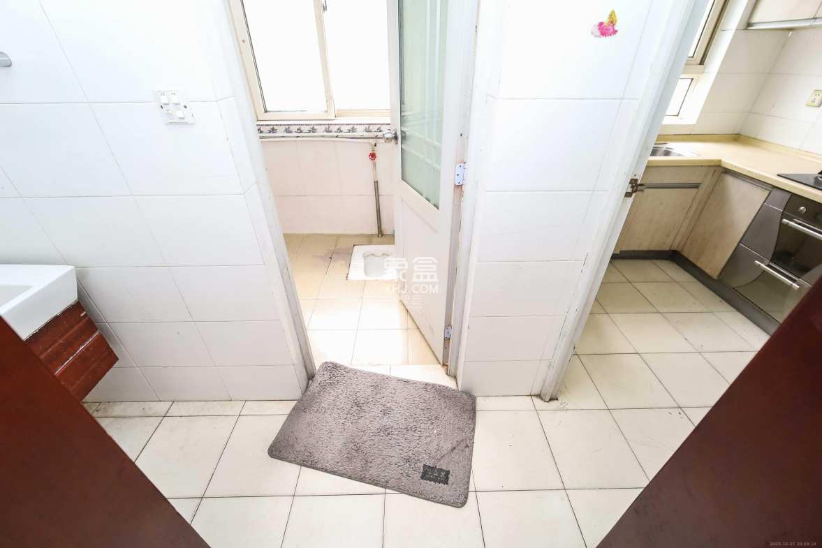 德政园 2室2厅1卫 58.0万 德政园 2室2厅1卫 58.0万卫生间