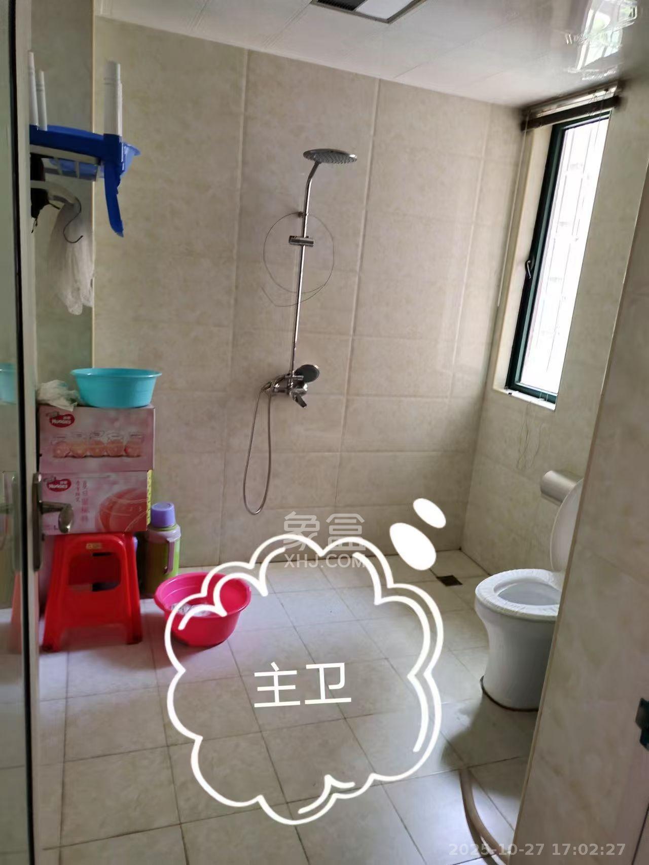 金霞山一号  3室2厅2卫    50.0万 金霞山一号  3室2厅2卫    50.0万室内图