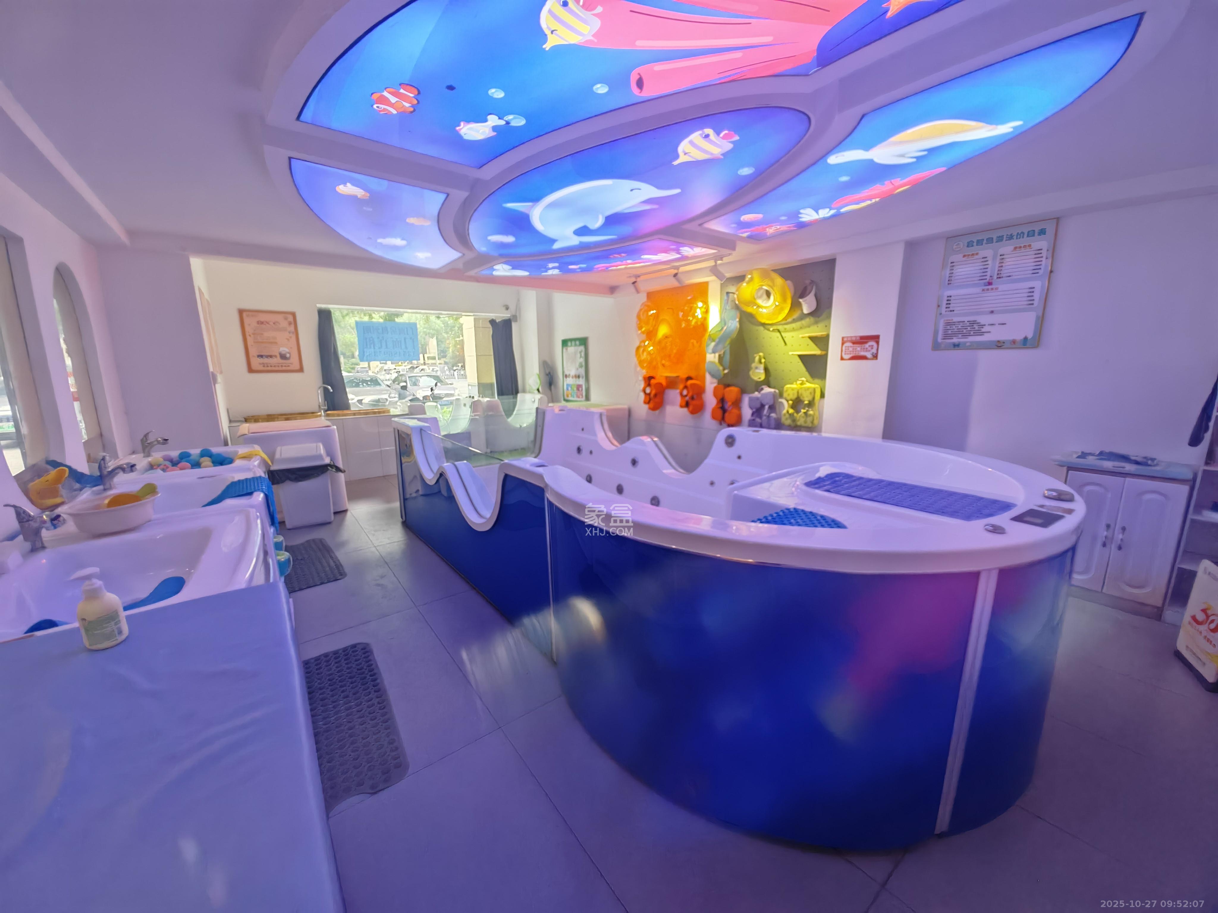 万科金域蓝湾   214.0㎡      13000.0元/月室内图