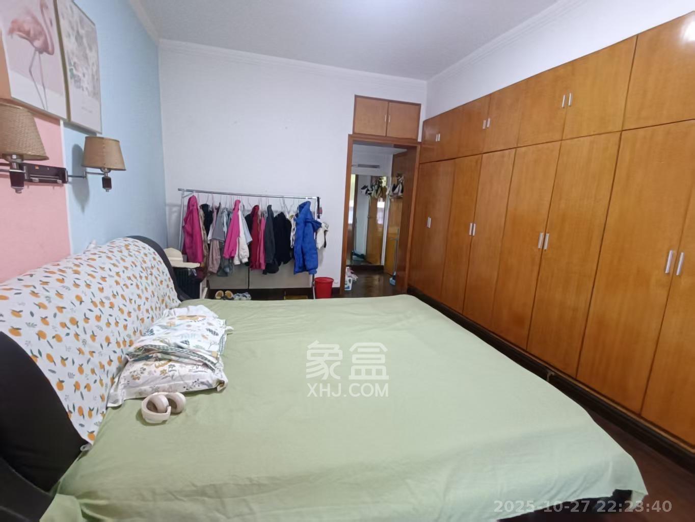 众立小区 1室1厅1卫 806.0元/月 众立小区 1室1厅1卫 806.0元/月室内图