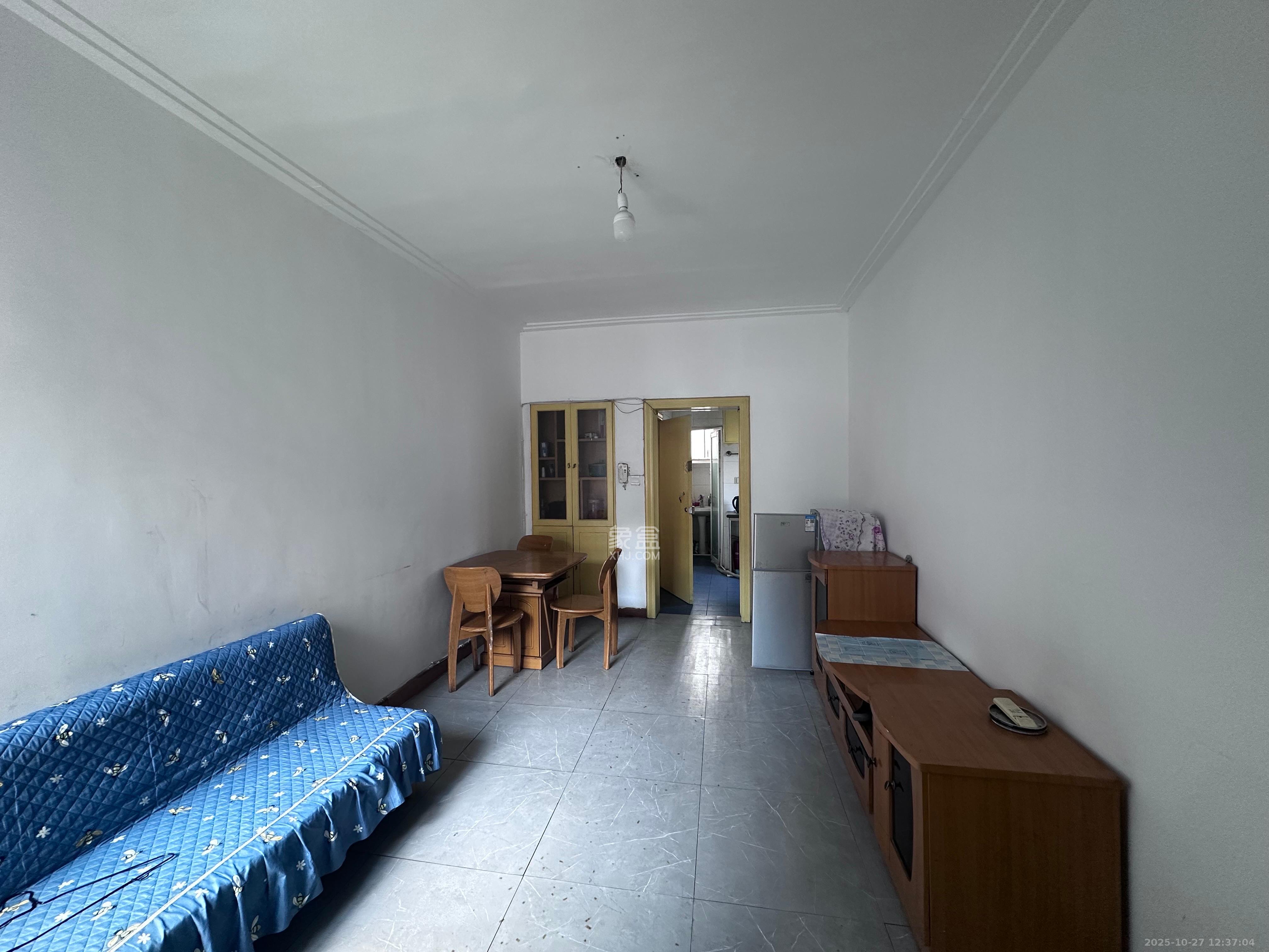 火星一片  2室2厅1卫    1200.0元/月室内图