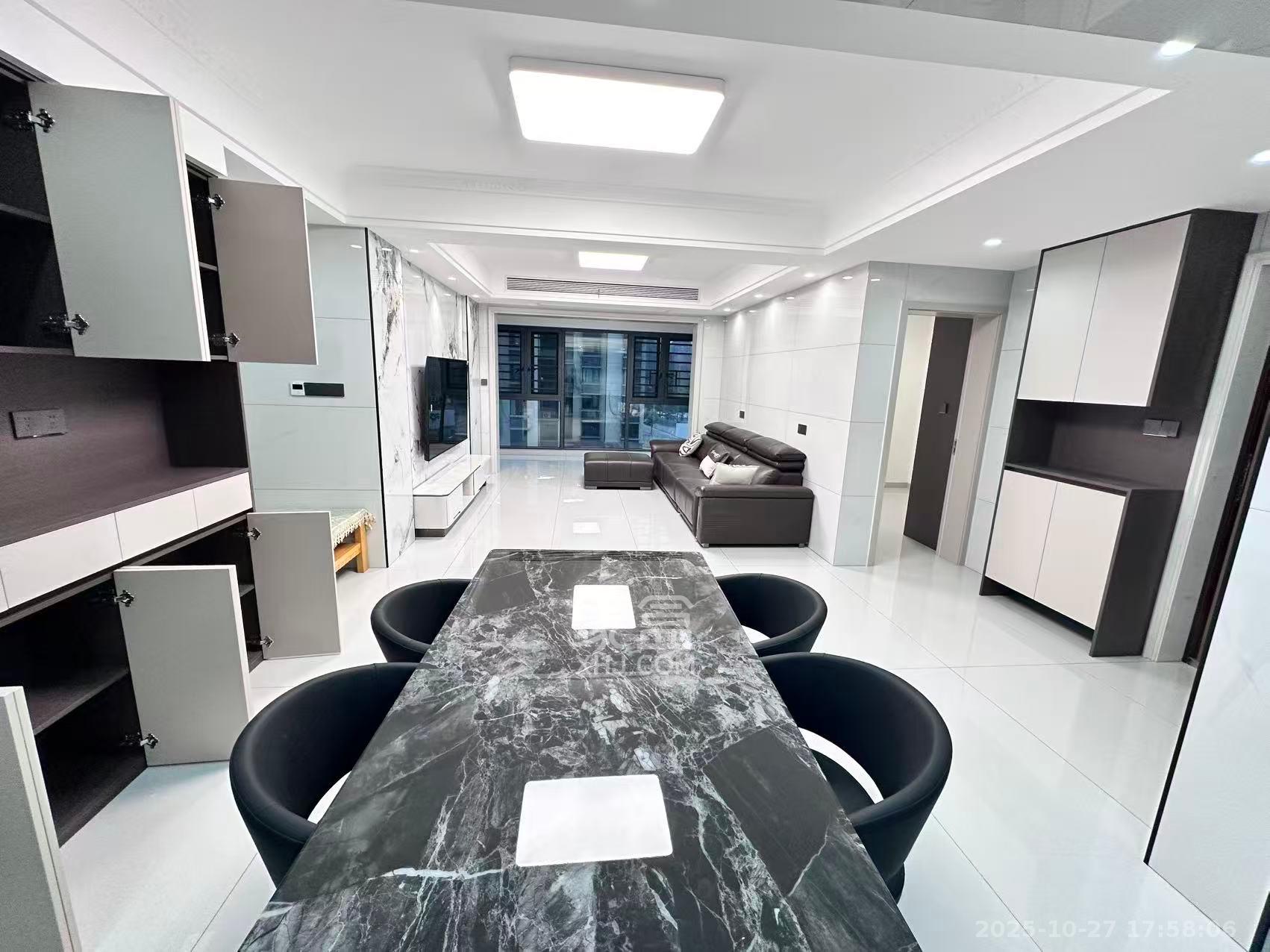 惟智园安置小区  4室2厅2卫    2800.0元/月 惟智园安置小区  4室2厅2卫    2800.0元/月室内图