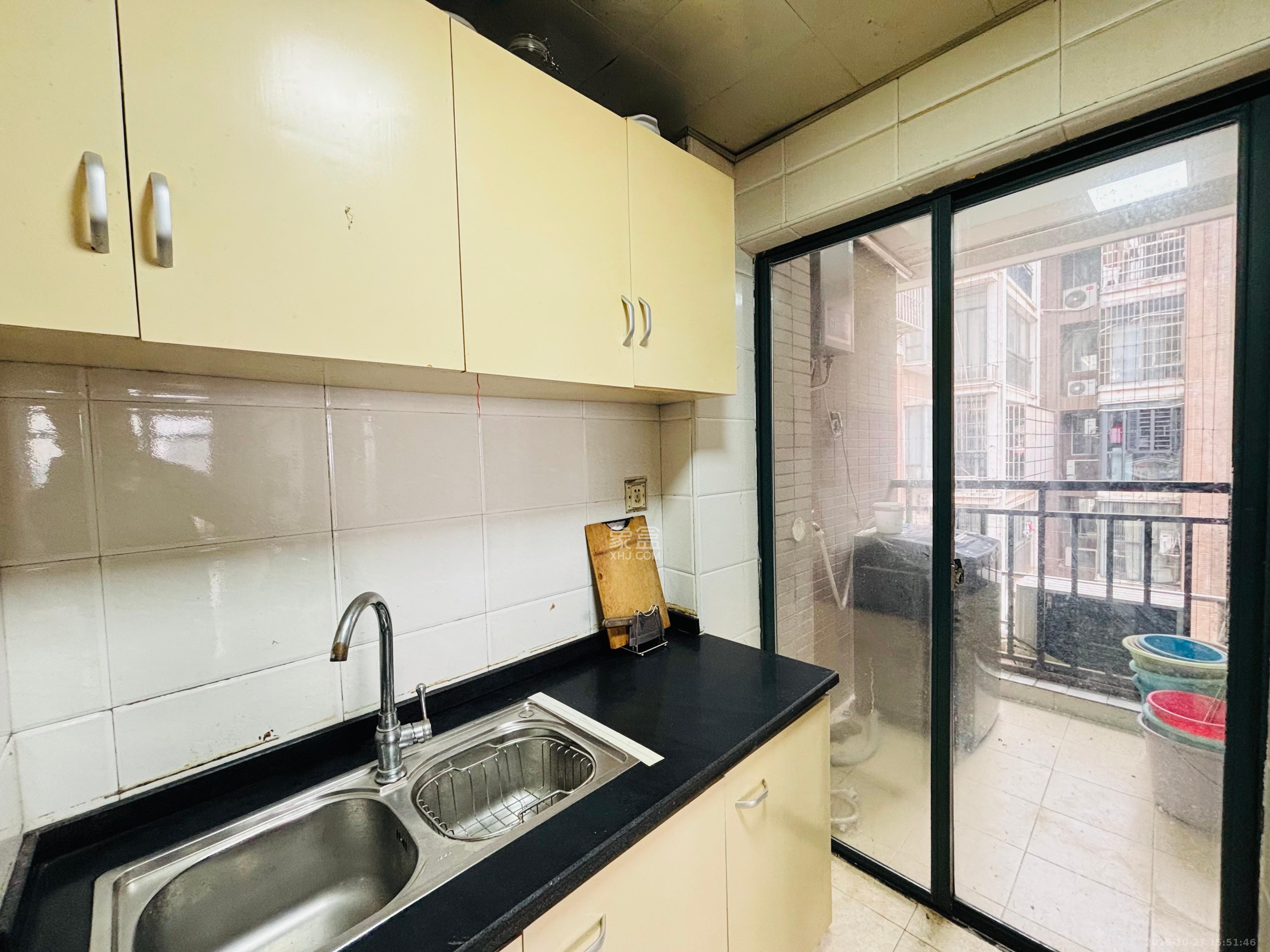 圆梦完美生活  2室2厅1卫    1600.0元/月 圆梦完美生活  2室2厅1卫    1600.0元/月室内图